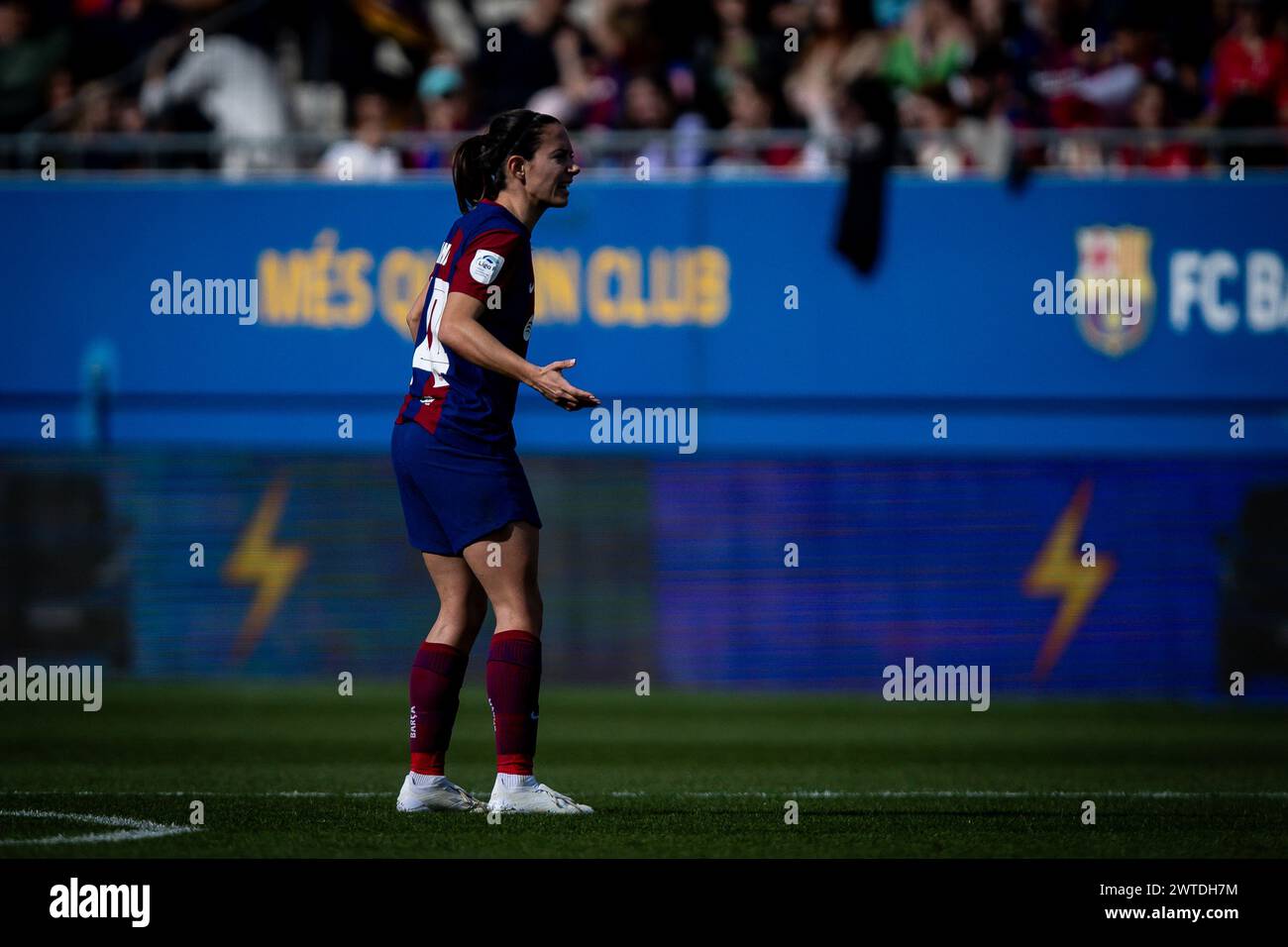 Barcelona, Spanien. März 2024. Aitana Bonmati (FC Barcelona FEM) gibt Gesten während eines Primera Federacion FUTFEM-Spiels zwischen dem FC Barcelona FEM und Costa Adeje Teneriffa am 17. März 2024 in Estadi Johan Cruyff in Sant Joan Despi, Barcelona, Spanien. (Foto/Felipe Mondino) Credit: Unabhängige Fotoagentur/Alamy Live News Stockfoto