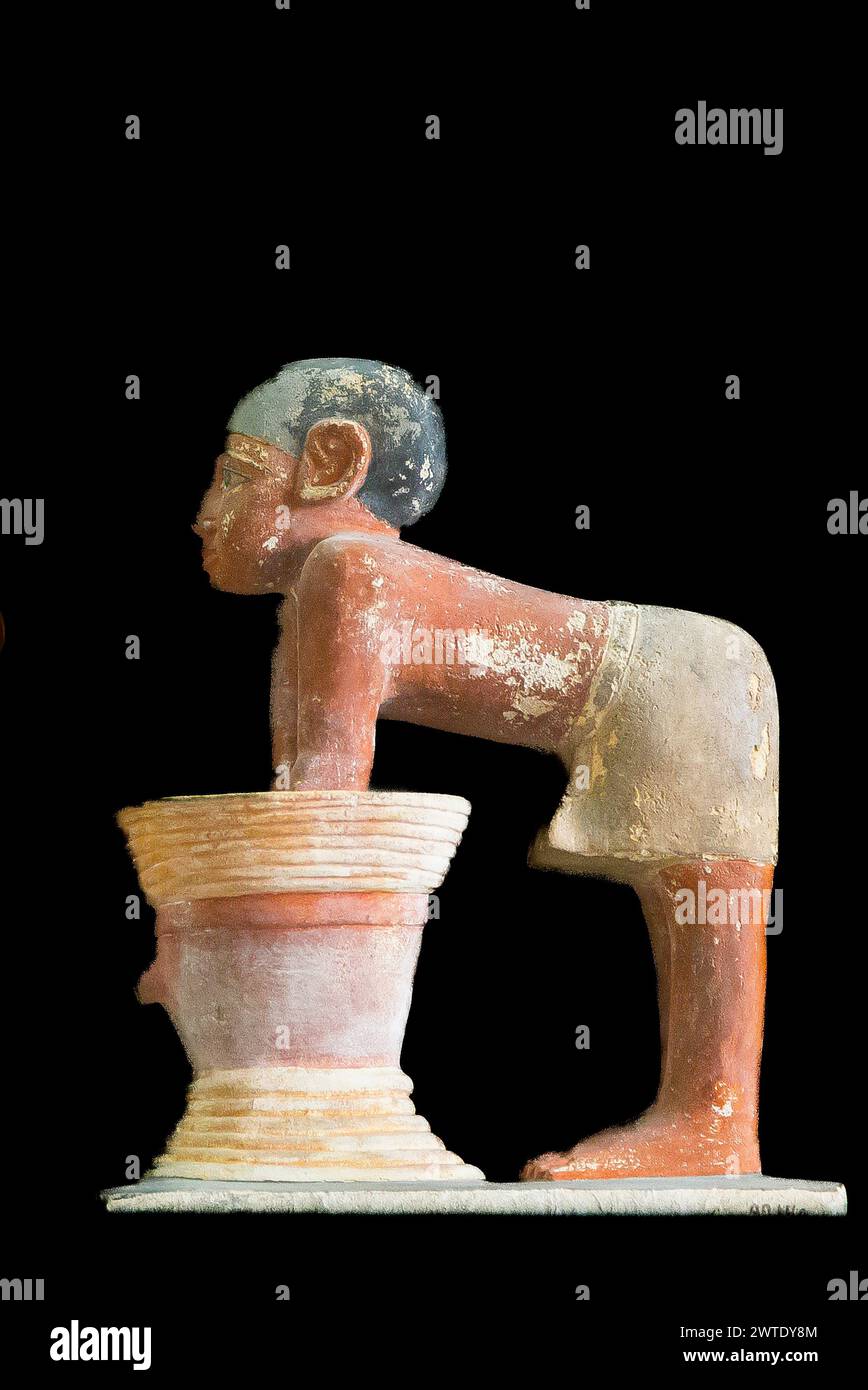 Ägyptisches Museum Kairo, Modellstatuette eines männlichen Brauers. Stockfoto