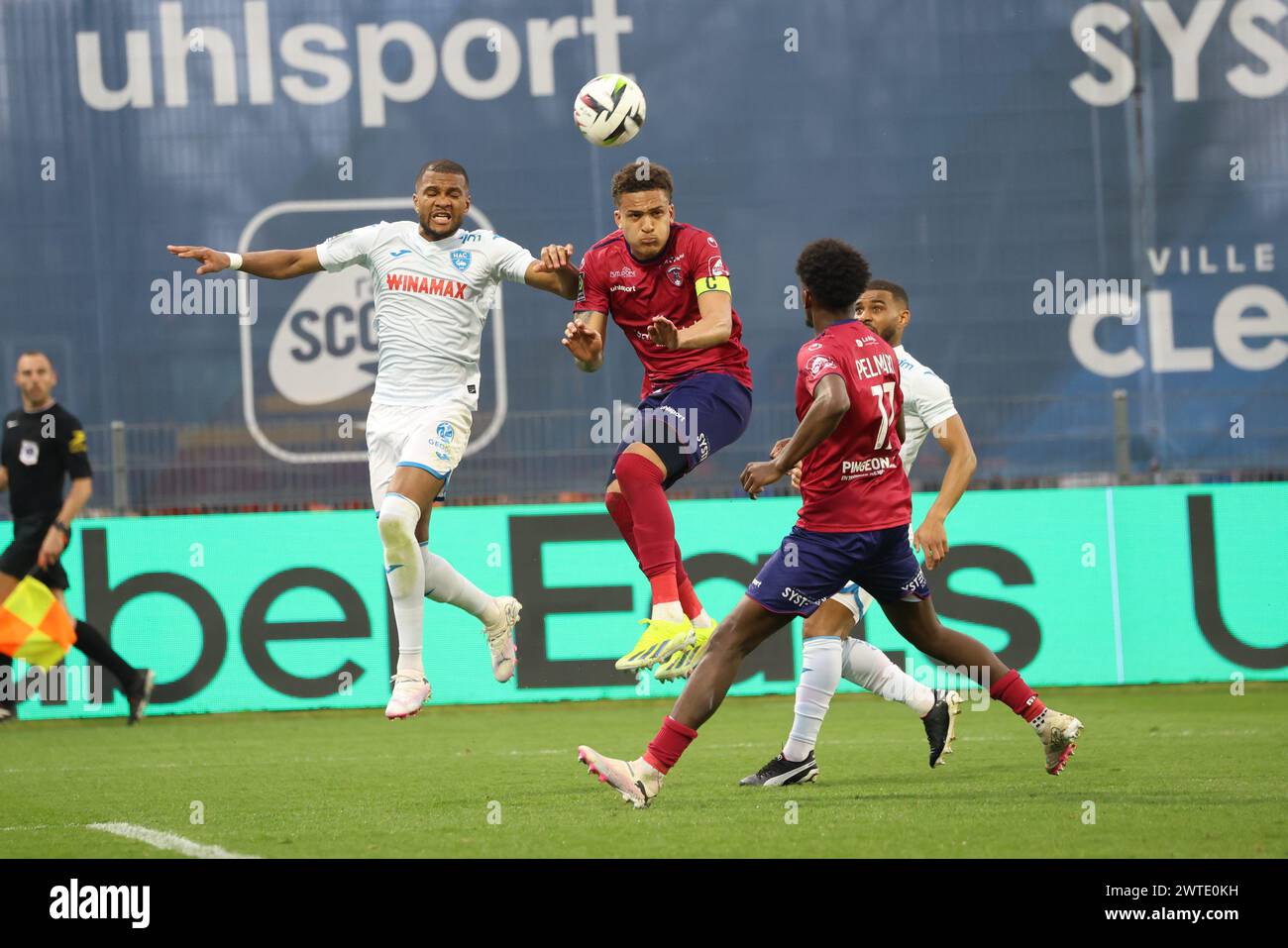 Thierry LARRET/MAXPPP. Fußball. Ligue 1 Uber Isst. Clermont Foot 63 gegen Havre Athletic Club. Stade Gabriel Montpied. Clermont-Ferrand (63) le 17. märz 2024. BORGES Neto (CLR) Credit: MAXPPP/Alamy Live News Stockfoto