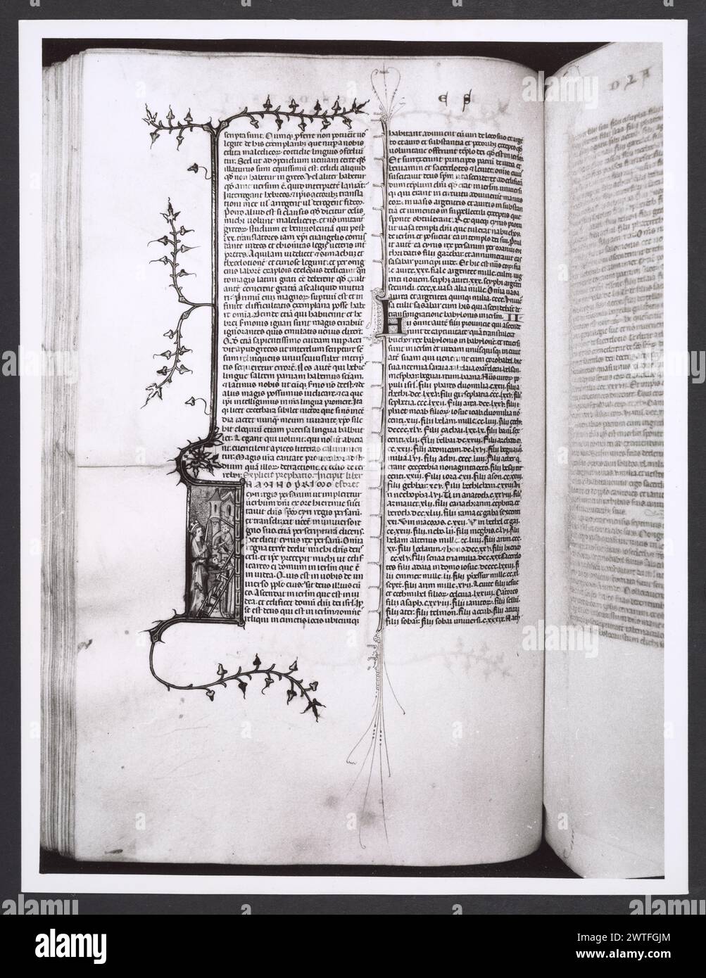 Emilia-Romagna Forli Cesena Biblioteca Comunale9. Hutzel, Max. 1960-1990 .. Mittelalter: Manuskripte: 1) Laurentius Rusius: 'De cura equorum' (15. Jahrhundert) BCM S.XXVI.2 2) Paolo Veneto: 'Geschichte der Ursprünge der Welt durch Heinrich VII.' (14. Jahrhundert) BCM S.XI.5 3) S. Isidorus: Etymologien (Ende des 8. bis Anfang des 9. Jahrhunderts) BCM S.XXI.5 4) Evangeliumsbuch (Evangeliario), Griechisch (10. Jahrhundert) BCM D.XXVII.4 5) Pentateuch, Propheten und Hagiographien, Hebräisch (1348) BCM S.XXIX.1 6) Somnium Scipionis, Sonstiges. (14.-15. Jahrhundert) BCM S.XII.6 7) Boethius: "De Consolatione Philosophie" (14. Jahrhundert) BCM Stockfoto