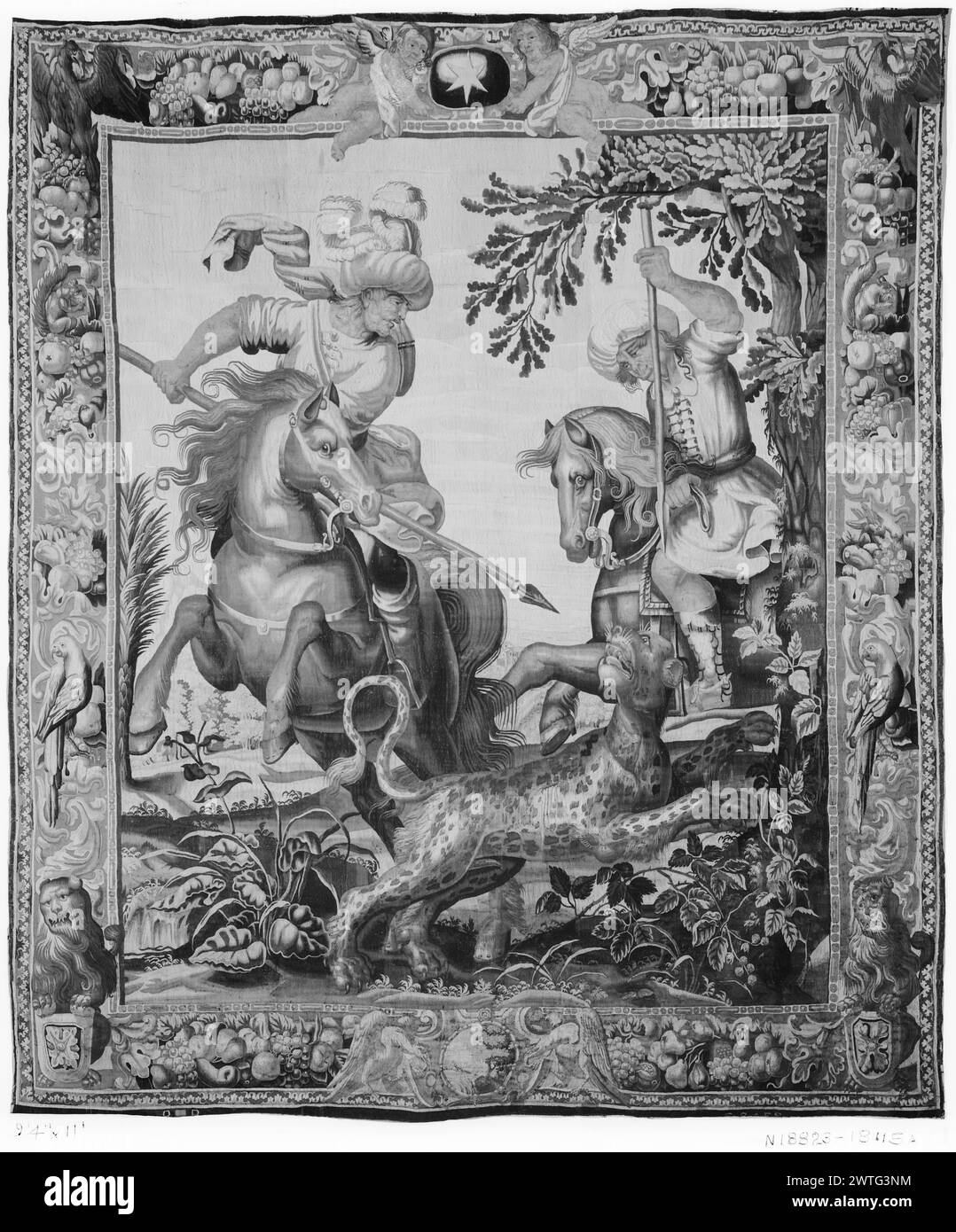 Tigerjagd. Raes, Frans (Flämisch, act.mid 17. Jahrhundert) (Werkstatt) [Weber] ca. 1625-1650 Gobelin Abmessungen: H 11' x B 9'4' Wandteppich Materialien/Techniken: Wolle & Seide Kultur: Flämisches Weberzentrum: Brüsseler Besitz Geschichte: Verkauft im Auktionshaus, Paris, 5/17/1907 (siehe Göbel, I:1). French & Co. Wurde am 3. Februar 1934 von Mary W. Harriman erworben. Inschriften: Stadtzeichen auf der Unterwache, links von der Mitte Inschrift: Gewobene Unterschrift in der Unterwache, rechts von der Mitte [teilweise lesbar auf Foto]: F. RAES 2 Orientalische Jäger auf Pferdeziellanzen auf Tiger (BRD) stilisierte Laubeinlagen Stockfoto