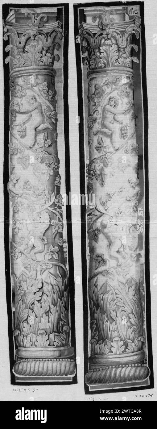 Grenzfragmente als Hänge. Unbekannt ca. 1640-1670 Gobelin Abmessungen: H 22,5' x B 9'' & 21,5' x B 10'' Gobelin Materialien/Techniken: Unbekannt Kultur: Flämisches Weberzentrum: Brüssel Eigentümergeschichte: Französisch & Co. Säulen mit verdrehten Efeureben und Putten, Akanthusblätter an der Säulenbasis und große 2 Seitenränder von einem oder mehreren Wandteppichen, die zu zwei Wandbehängen gemacht werden. French & Co. Lagerbogen fehlt im Archiv, 32177-e Stockfoto