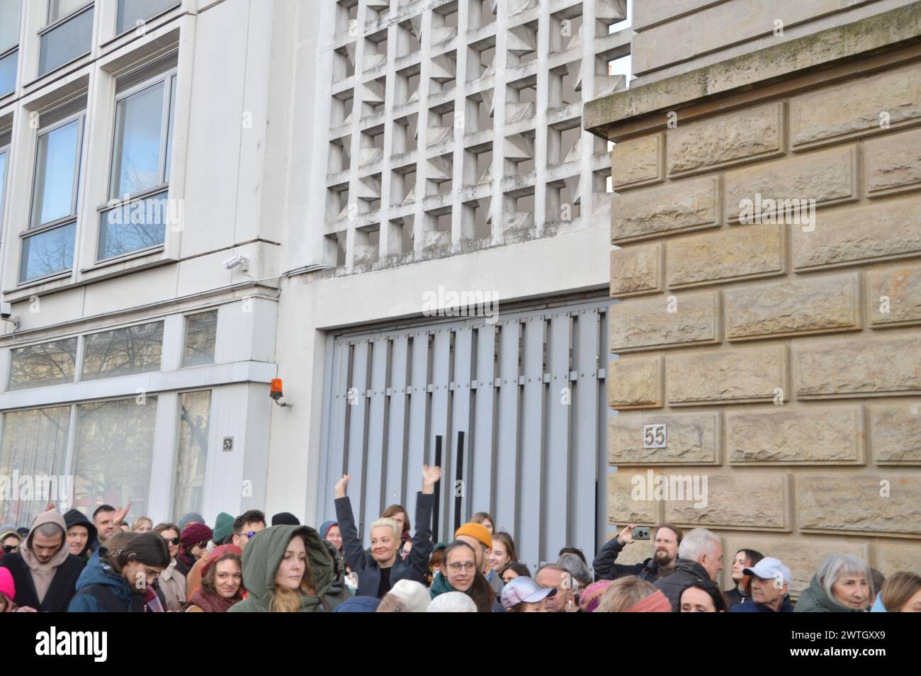 Berlin, Deutschland - 17. März 2024 - Julia Navalnaja, Witwe des russischen Oppositionsführers Alexej Nawalny, in der russischen Botschaft in Berlin. (Foto: Markku Rainer Peltonen) Stockfoto