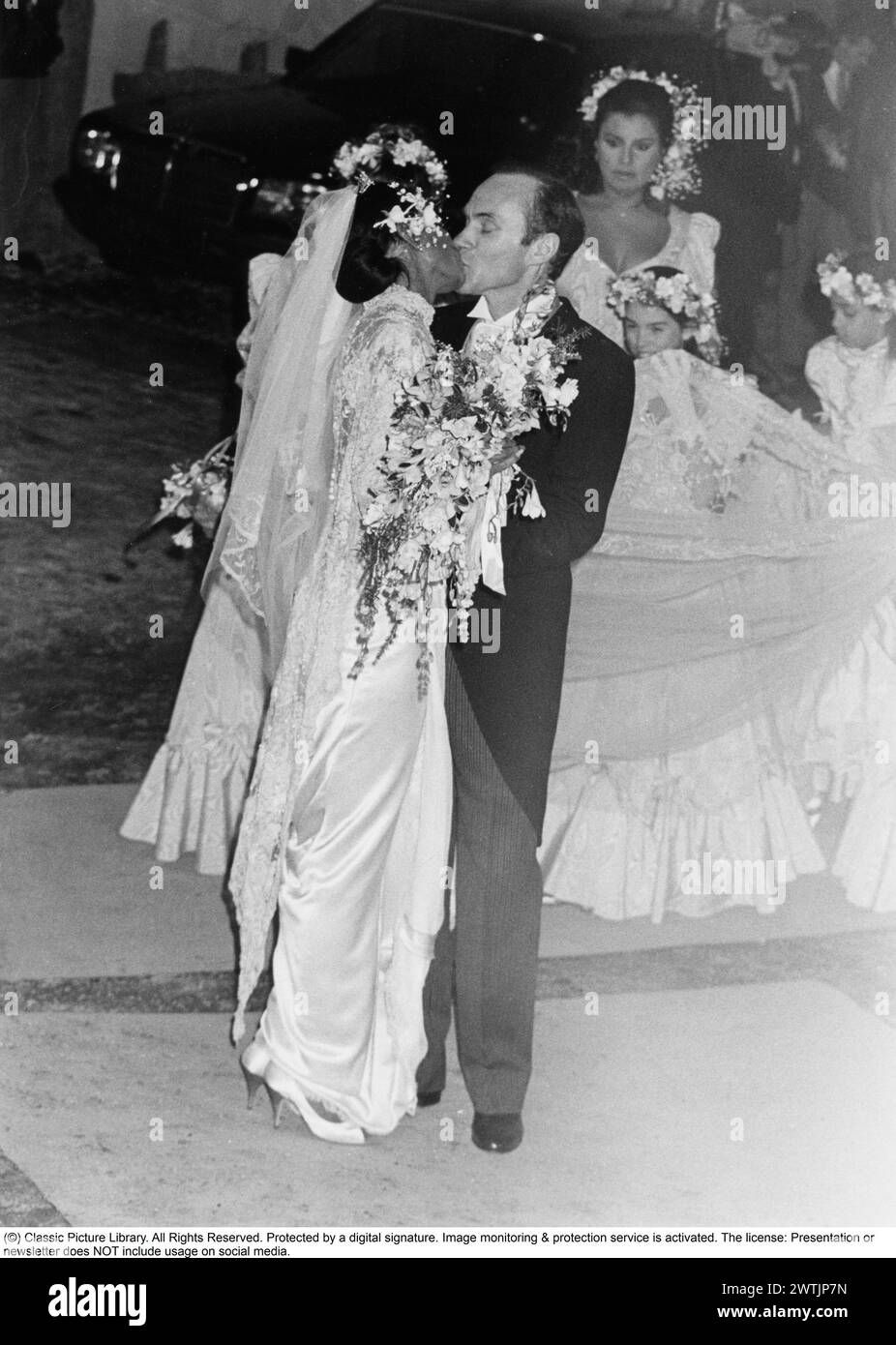 Diana Ross mit Arne Naess auf ihrer Hochzeit am 1. februar 1986 in Romainmotier Schweiz. Der norwegische Geschäftsmann war Diana Ross zweiter Ehemann. Sie ließen sich 2000 scheiden. Stockfoto