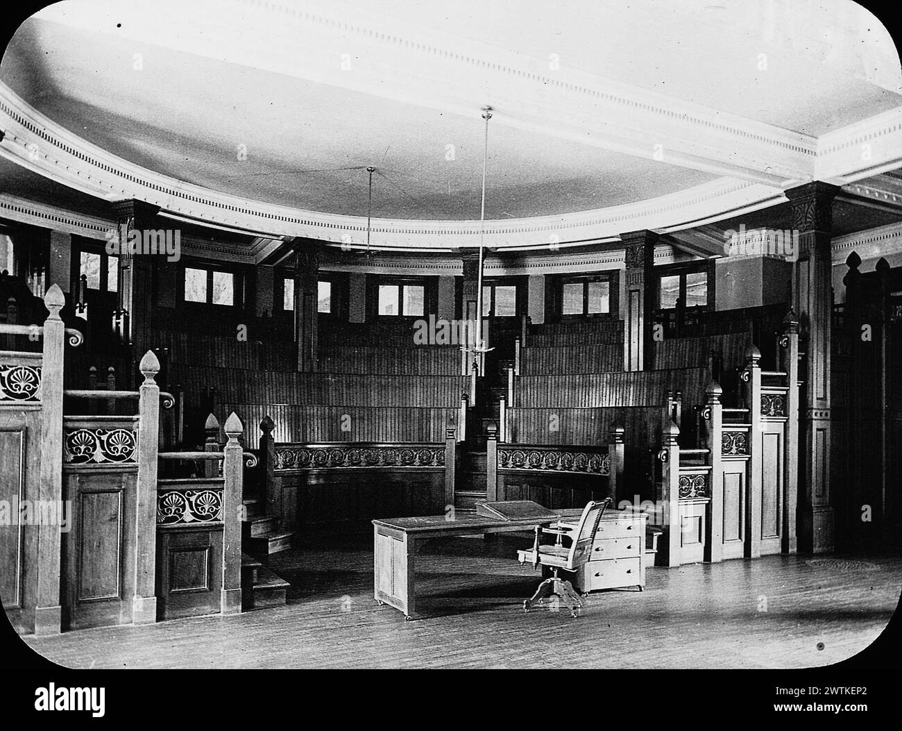 Transparenz - Vortragstheater im Redpath Museum, McGill University, Montreal, QC, um 1895 WM. Notman & Son (1882-1919) Stockfoto