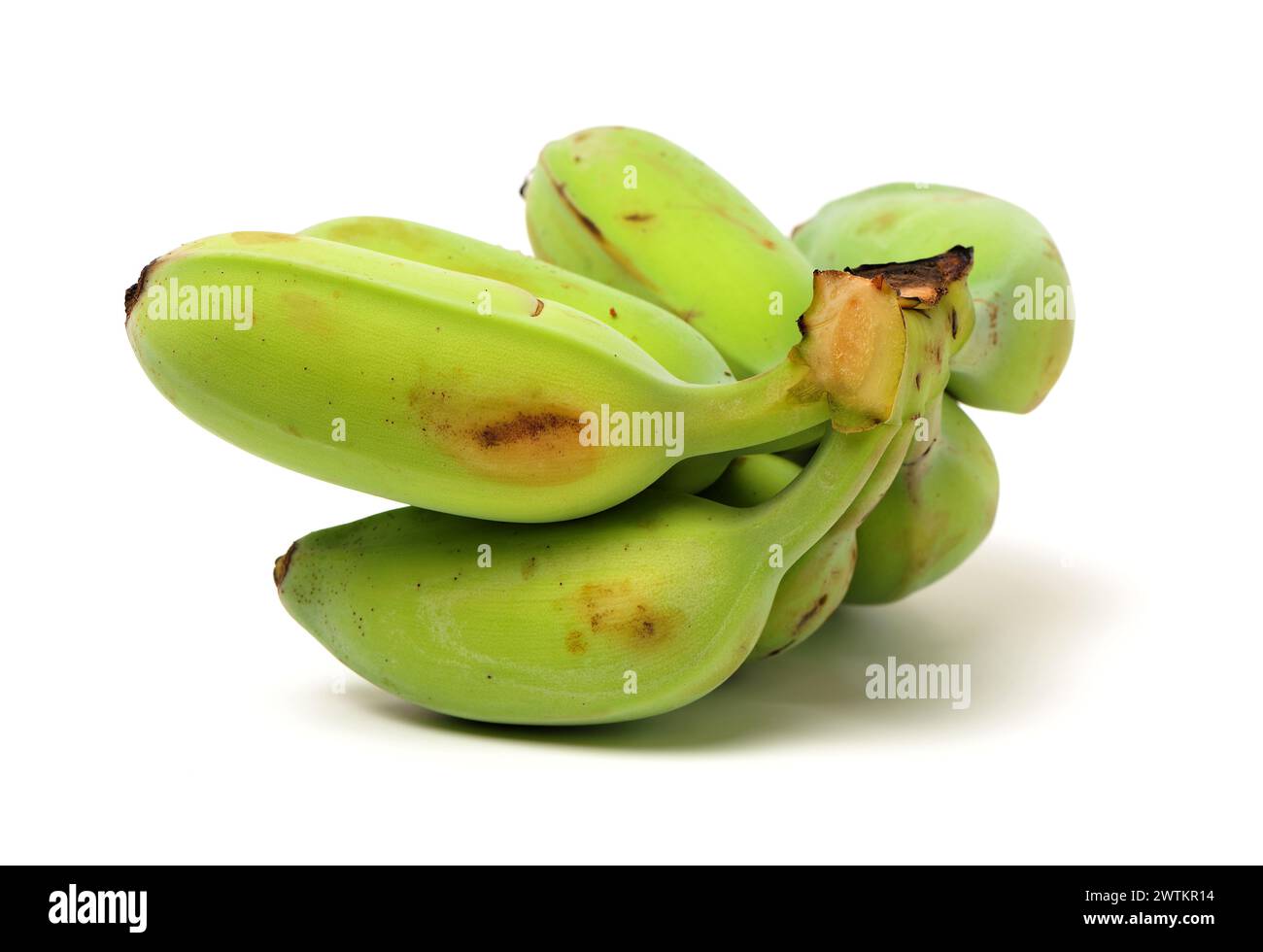 Frische reife Bananen auf weißem Hintergrund Stockfoto