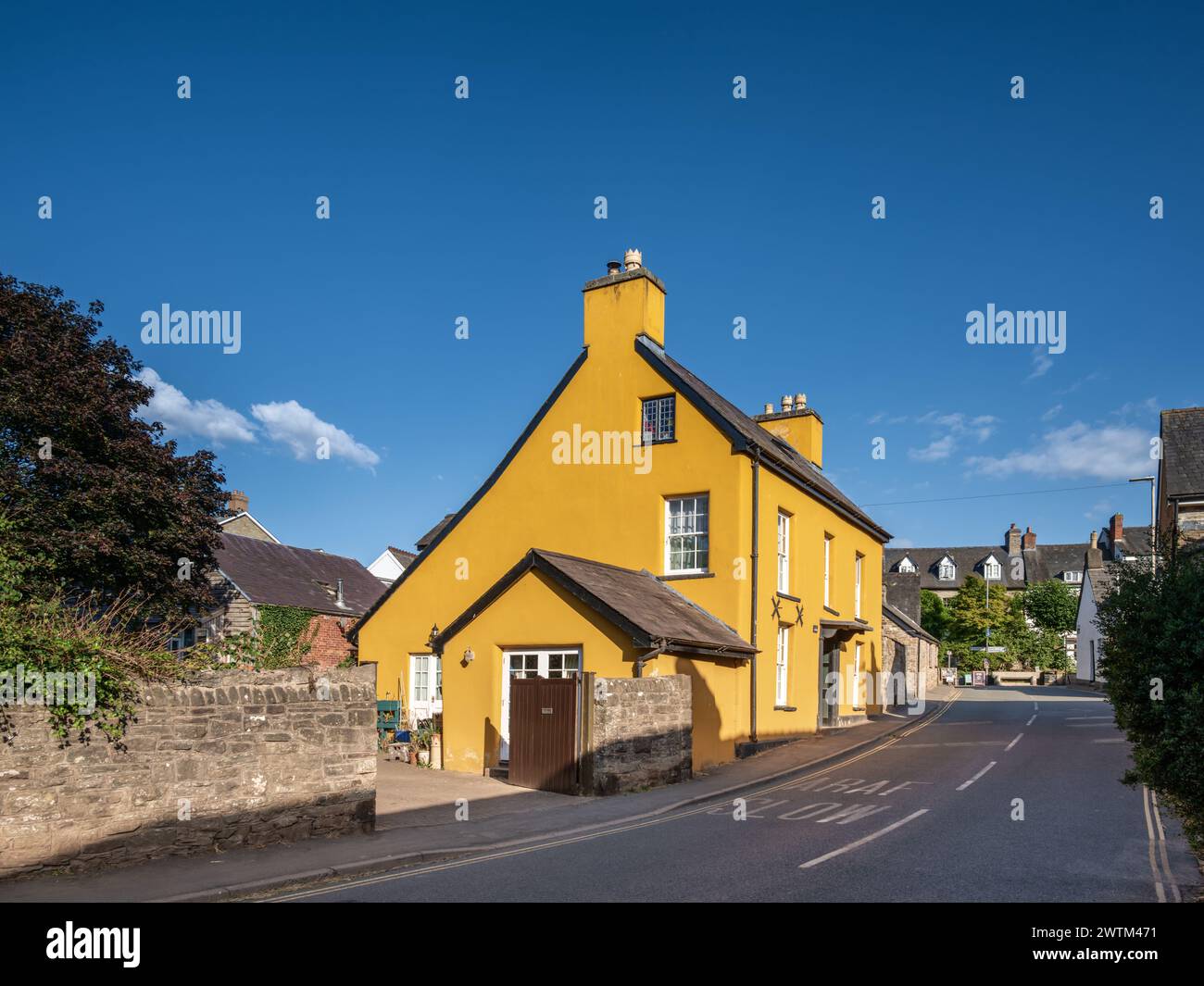 Yellow Ochre House, Hay on Wye, Wales, Großbritannien Stockfoto