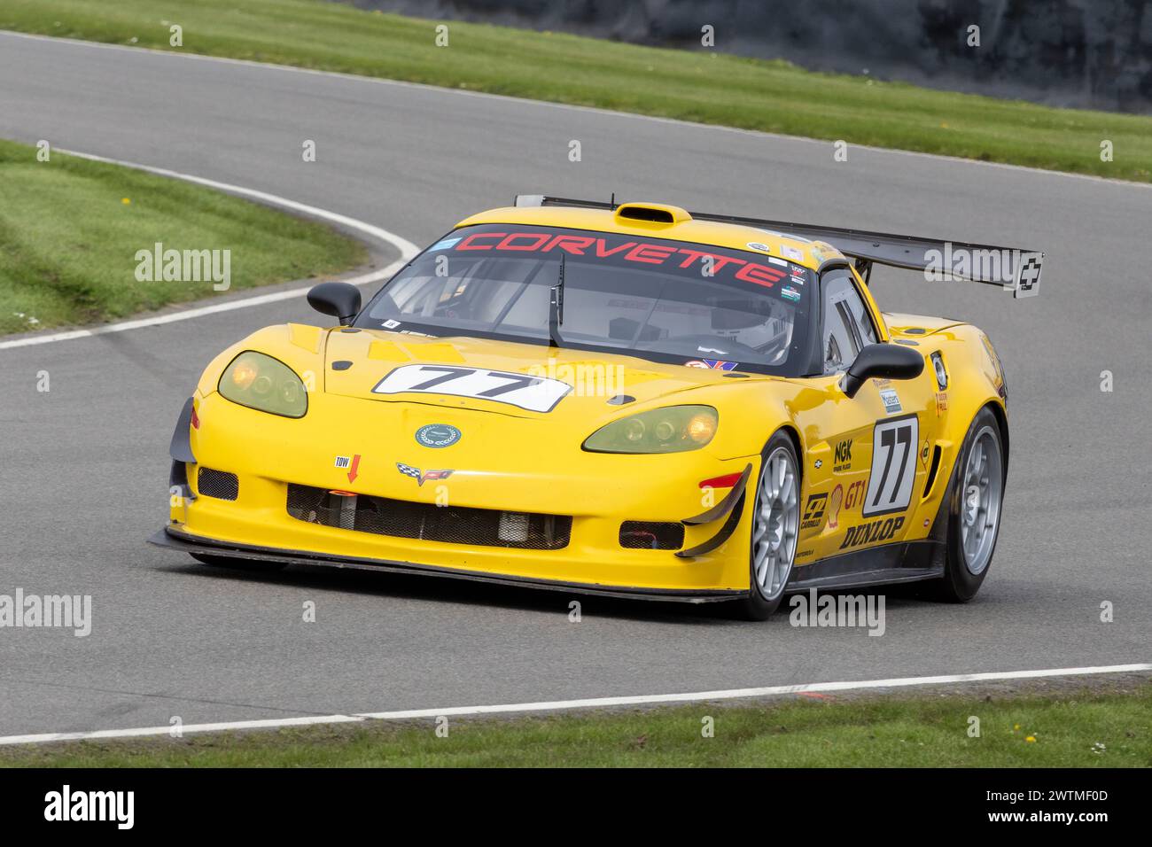 David Methley 2007 in seinem Chevrolet Corvette C6 GT1 Racer beim Goodwood 80th Members Meeting in Sussex, Großbritannien. Stockfoto