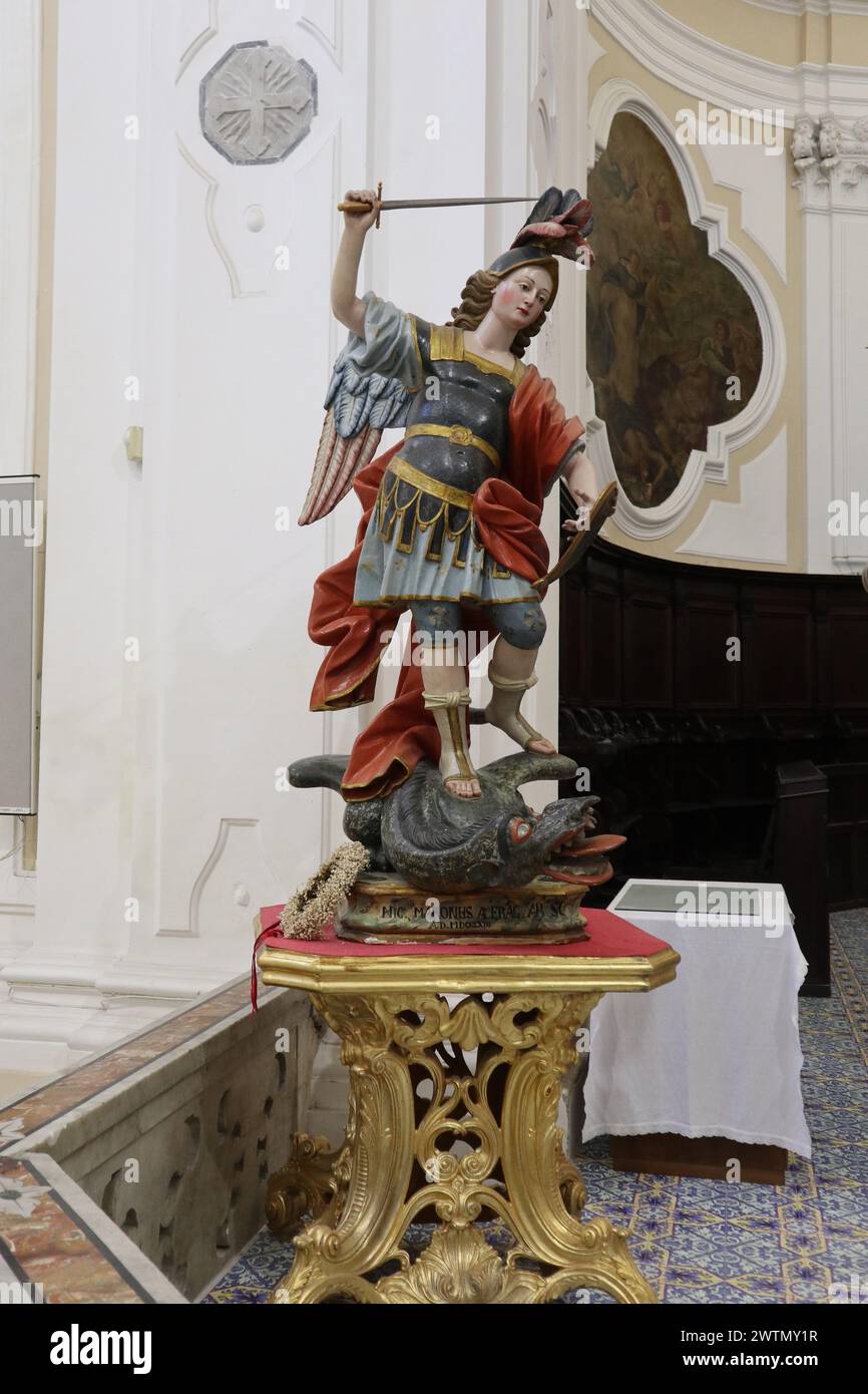 Benevento - Scultura di San Michele Arcangelo nella Chiesa di San Domenico Stockfoto