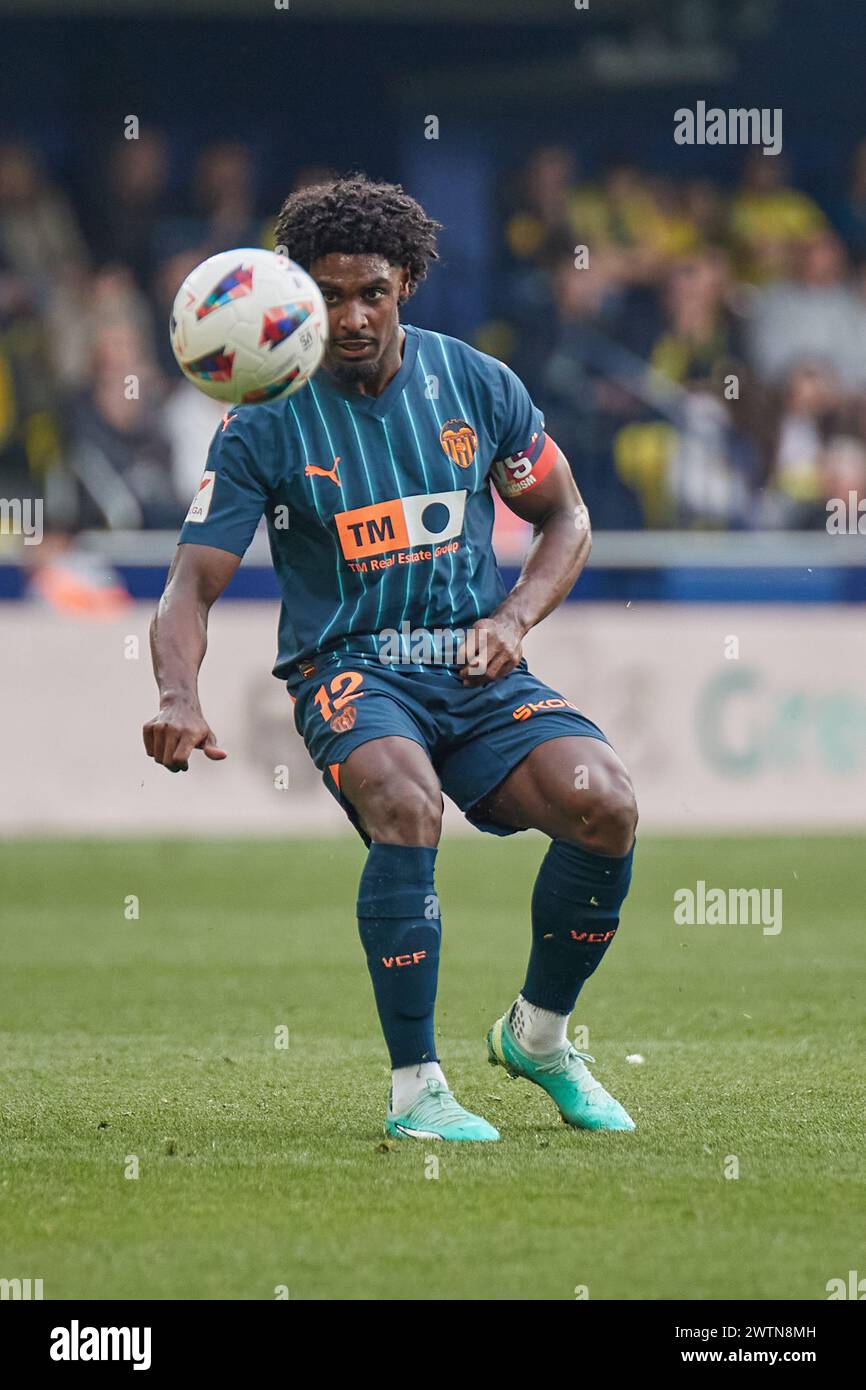 VILLARREAL, SPANIEN - 17. MÄRZ: Thierry Correia, rechtskräftiger Rücktritt von Valencia CF im LaLiga EA Sports Spiel zwischen Villarreal FC und Valencia CF im Estadio de la Ceramica am 17. März 2024 in Villarreal, Spanien. (Foto Von Jose Torres/Foto-Player-Bilder) Stockfoto