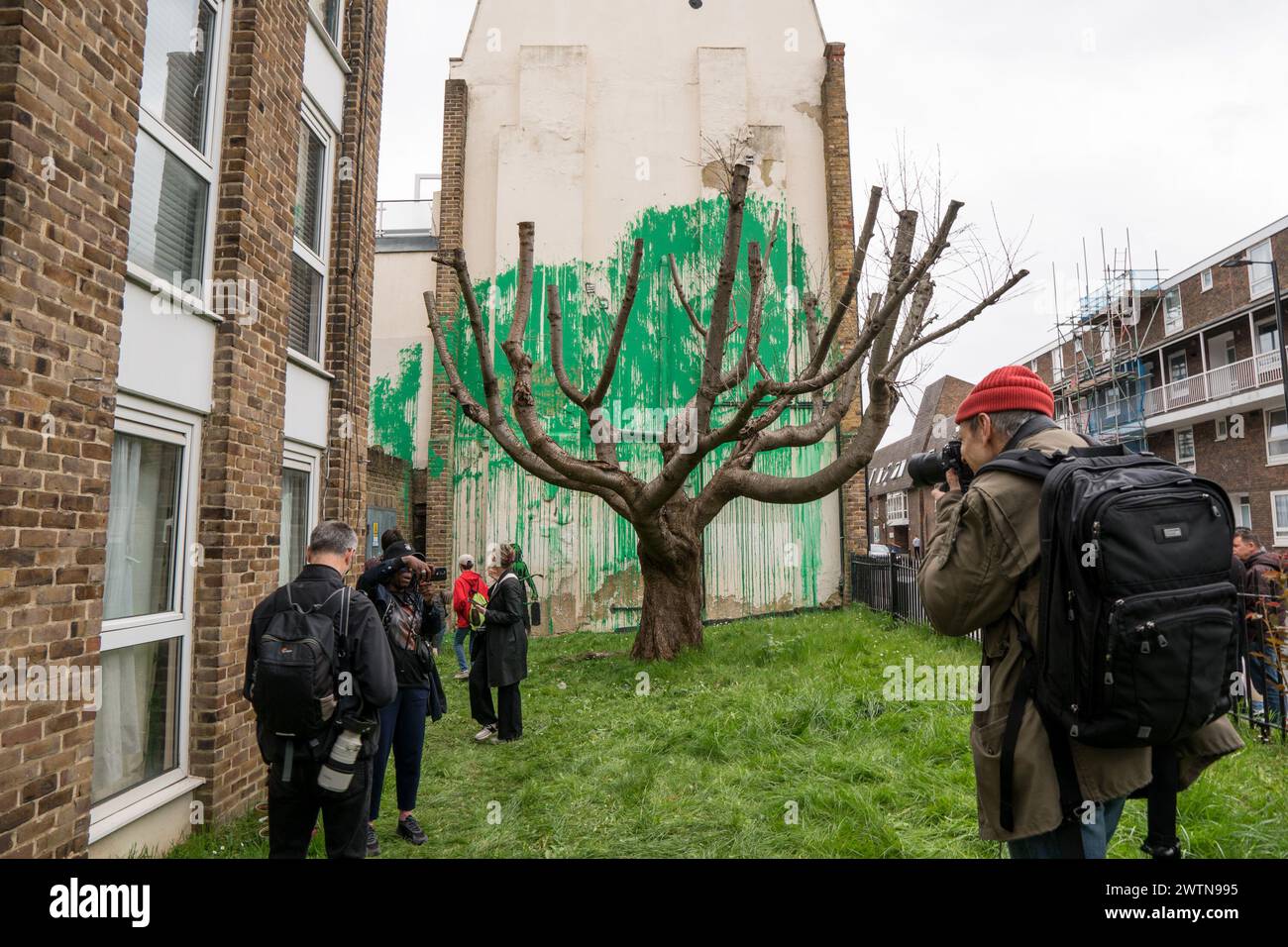 Banksy Tree Mural Hornsey Road Finsbury Park London 18. März 2024 Stockfoto