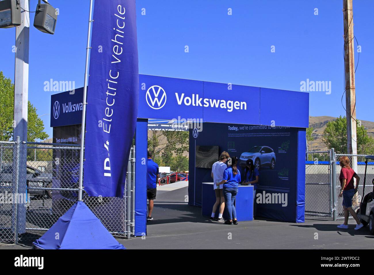 Volkswagen beide auf der Utah State Fair mit blauem Himmel Stockfoto