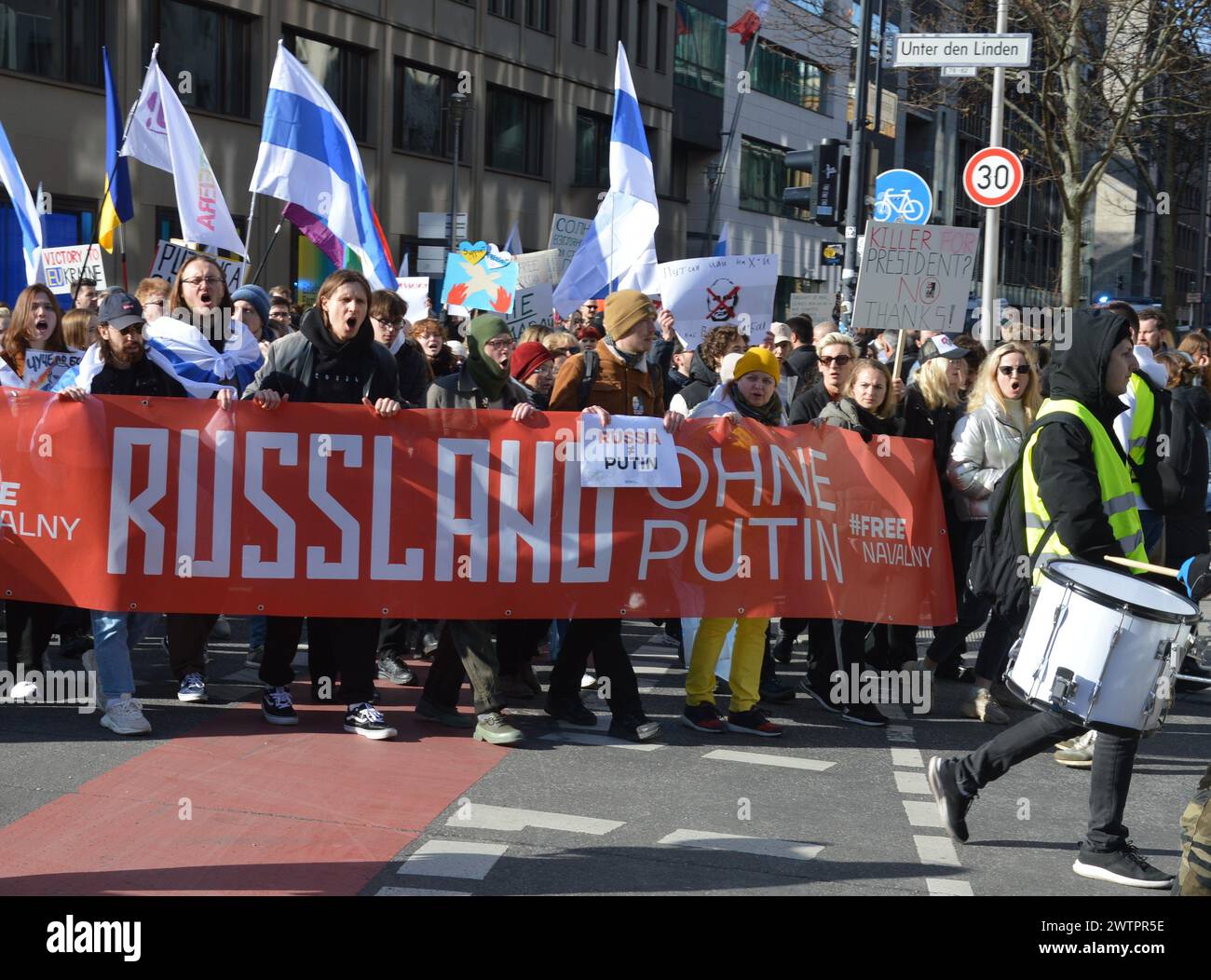 Berlin, Deutschland - 17. März 2024 - Wahlen in Russland; Proteste vor der russischen Botschaft in Berlin. (Foto: Markku Rainer Peltonen) Stockfoto