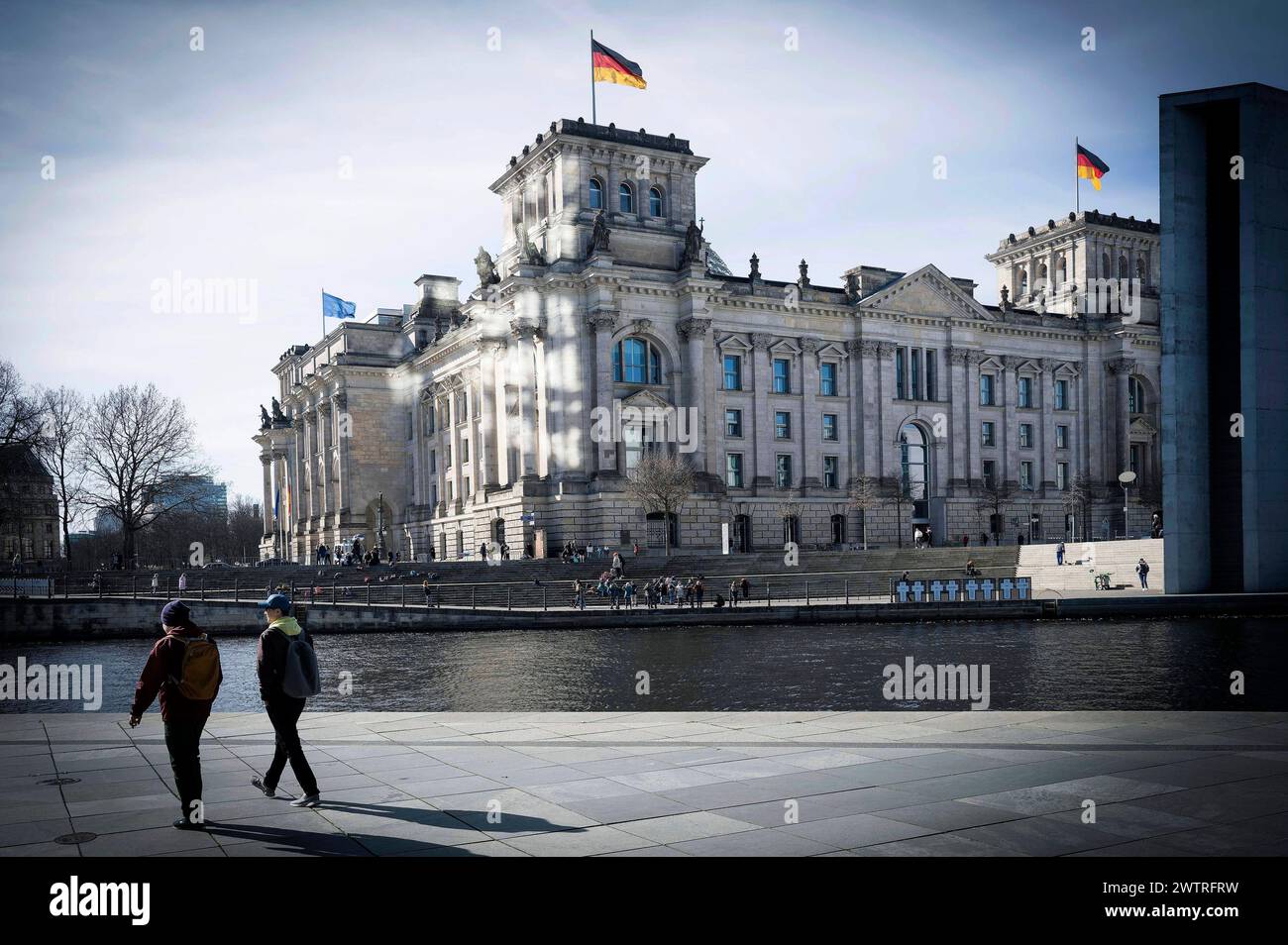 Das Reichstagsgebäude, Sitz des Deutschen Bundestages. Berlin, 18.03.2024 *** Reichstagsgebäude, Sitz des Deutschen Bundestages Berlin, 18 03 2024 Foto:XS.xZeitzx/xFuturexImagex berlin 4383 Stockfoto