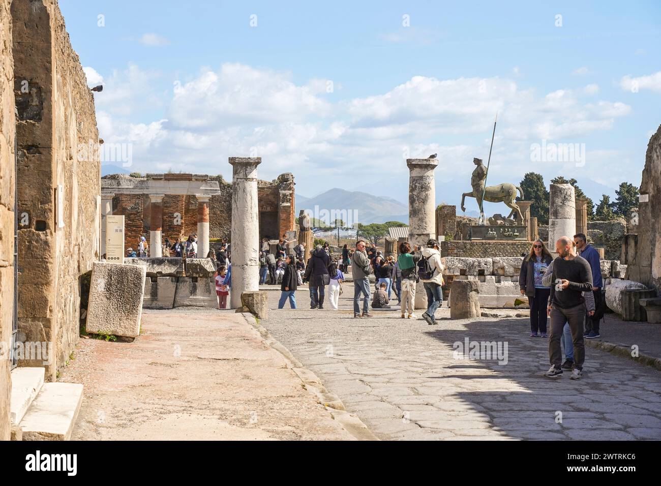 Pompeji Forum Platz, Zentrum des Lebens im antiken Pompeji, die Stadt Pompeji war eine antike römische Stadt in der Nähe von Neapel, Italien Stockfoto