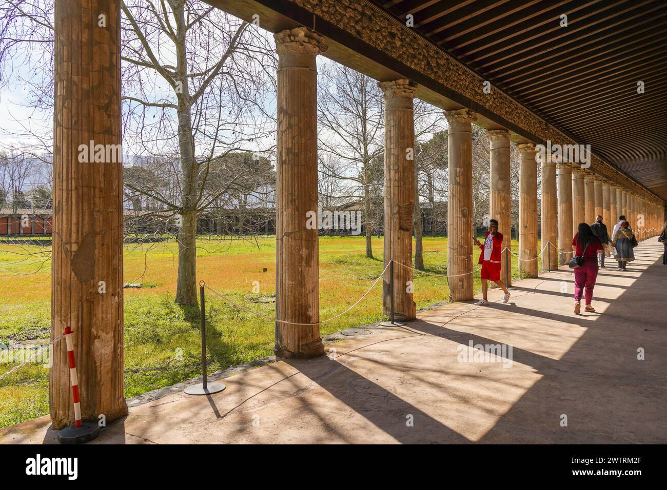 Palaestra Grande, antiker römischer Platz Gymnasium und die Sportaktivitäten durchgeführt, Pompeji, Neapel, Italien, Europa. Stockfoto