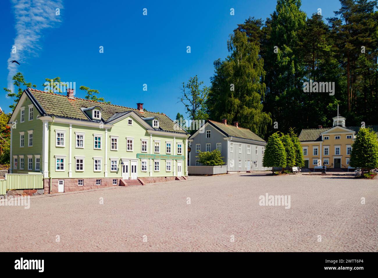 VIMMERBY, SCHWEDEN - 14. Juni 2023: Freizeitpark Astrid Lindgren's World. Die Winzige, Winzige Stadt. Stockfoto