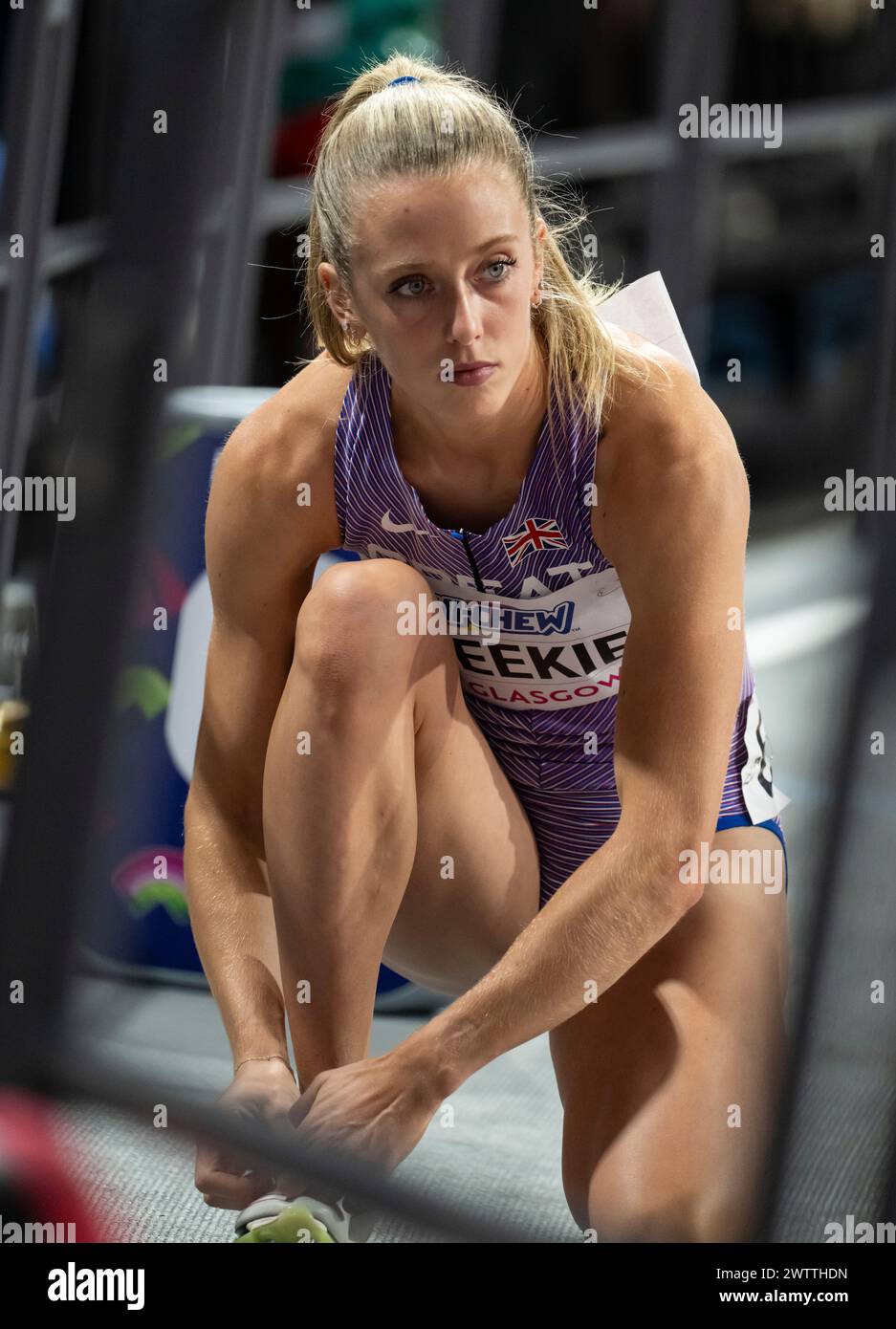 Jemma Reekie aus Großbritannien trat in den 800-m-Läufen der Frauen bei den Leichtathletik-Hallenweltmeisterschaften in der Emirates Arena, Glasgow, Schottland, Großbritannien an. 1 Stockfoto