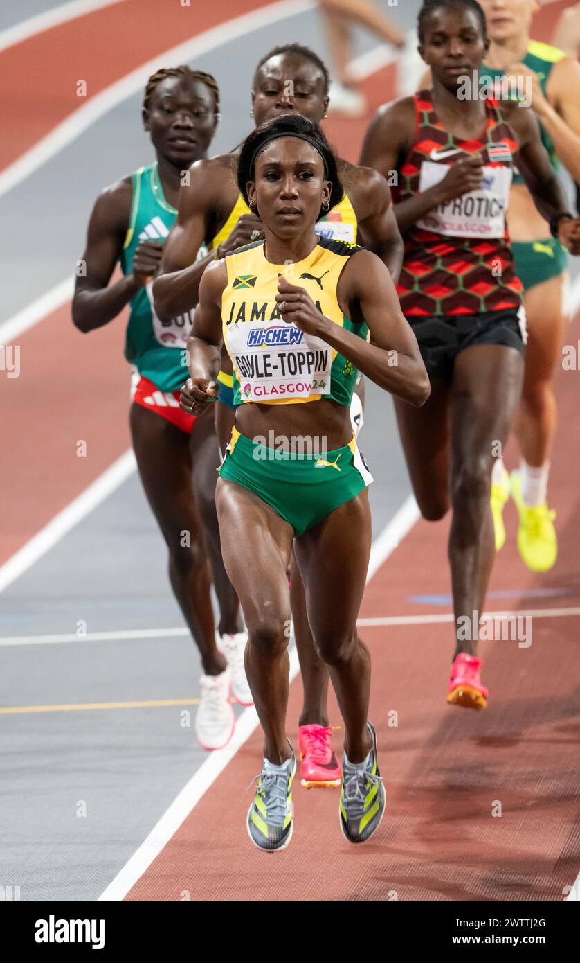 Natoya Goule-Toppin aus Jamaika trat in den 800-m-Läufen der Frauen bei den Leichtathletik-Hallenweltmeisterschaften in der Emirates Arena in Glasgow, Schottland, Großbritannien an. Stockfoto