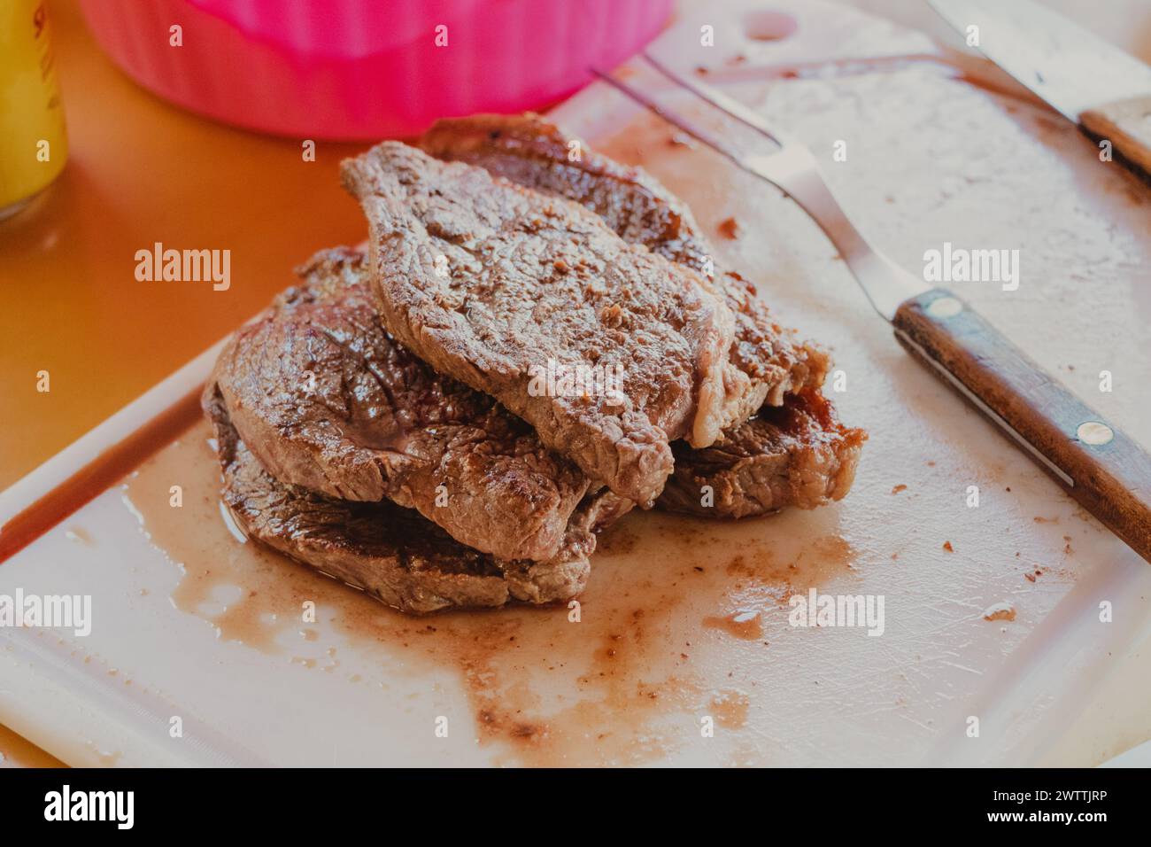 Steakstücke, aufgefüllt Stockfoto