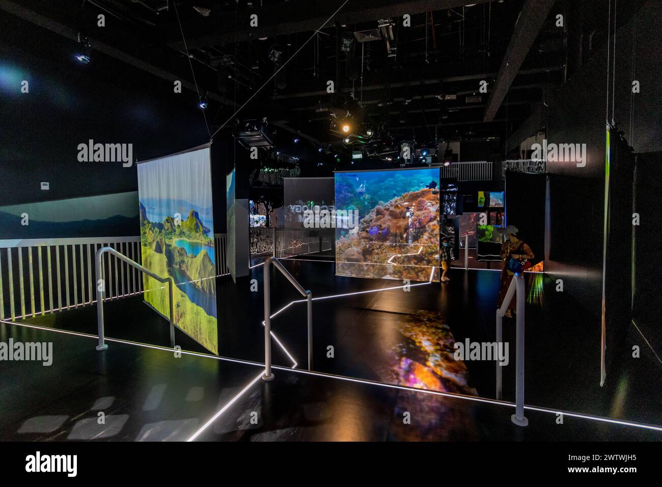 DUBAI, VAE - 29. OKTOBER 2021: Indonesien-Pavillon auf der Expo 2020 in Dubai, Vereinigte Arabische Emirate. Stockfoto