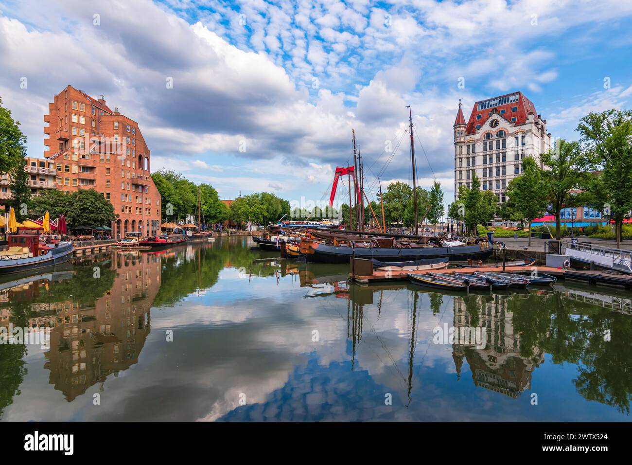 Der alte Hafen in Rotterdam City, Niederlande. Stockfoto