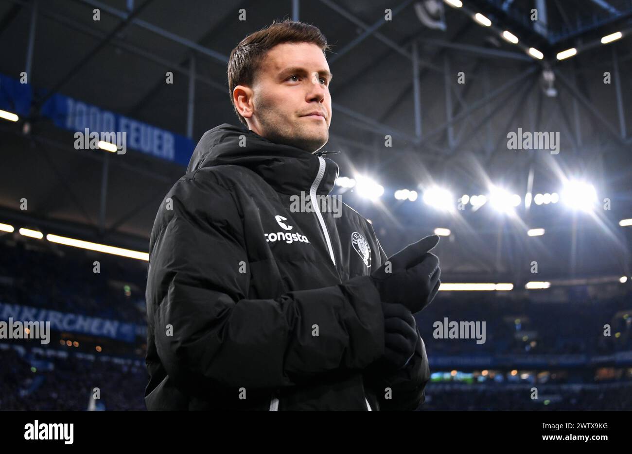 2. Bundesliga, Veltins Arena Gelsenkirchen, FC Schalke 04 gegen FC St. Pauli; Schulleiter Fabian Hürzeler (GfbV) Stockfoto