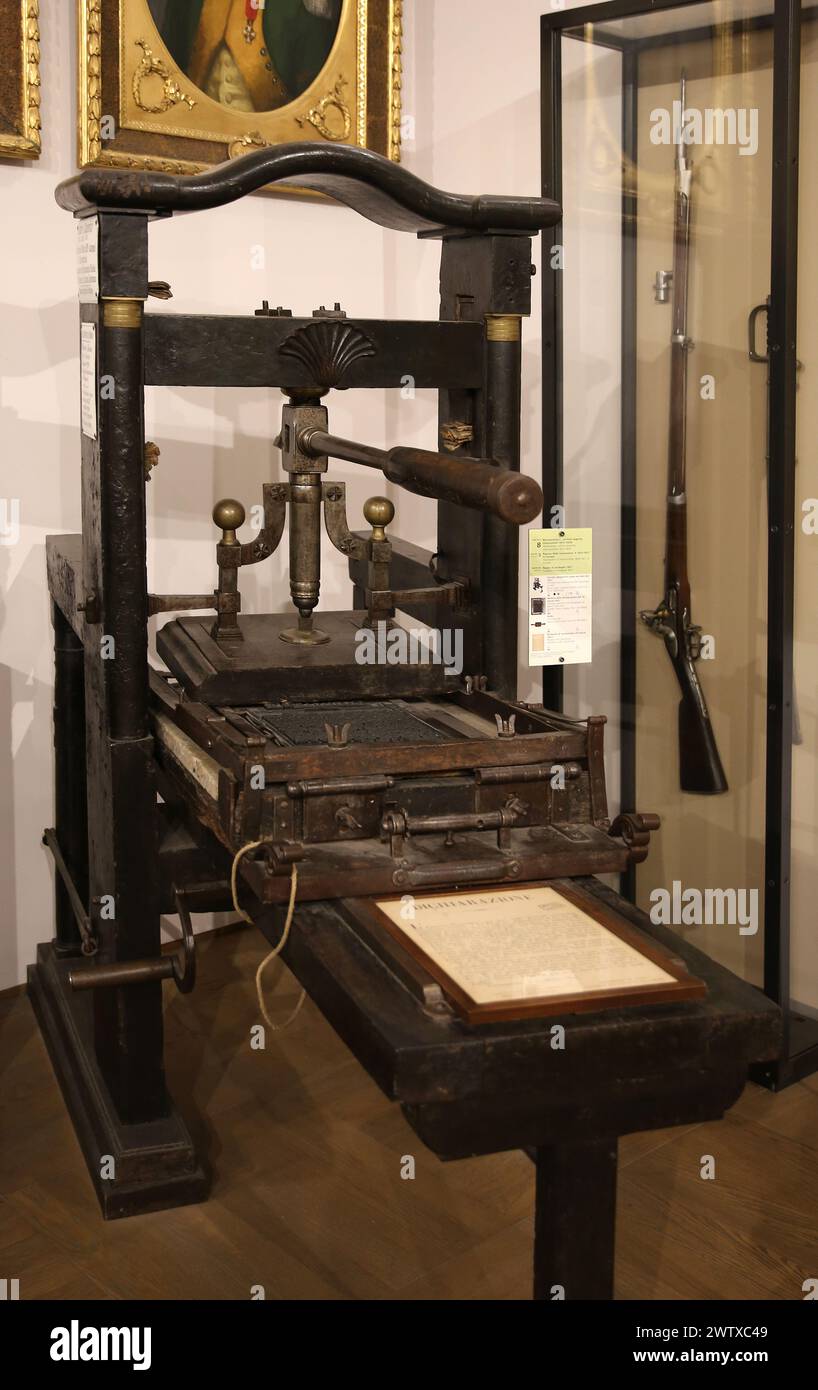 Aufstände 1820er Jahre Königreich Sardinien, 1821. Während der Umdrehungen von 1821 verwendete Druckmaschine. Museum des Risorgimento. Turin. Italien. Stockfoto