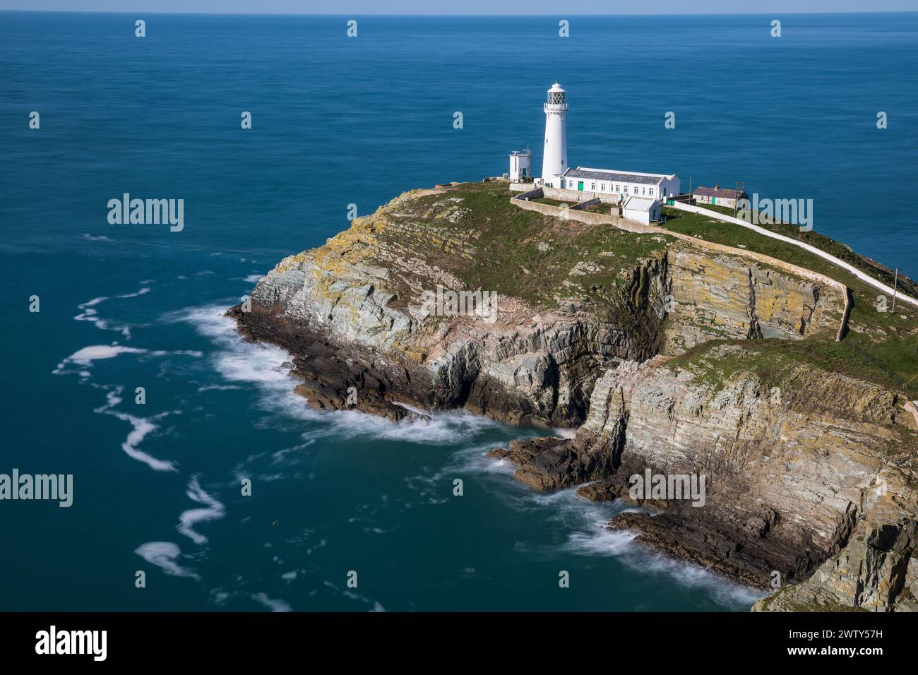 South Stack Lighthouse, Holyhead, Wales, Großbritannien. Stockfoto