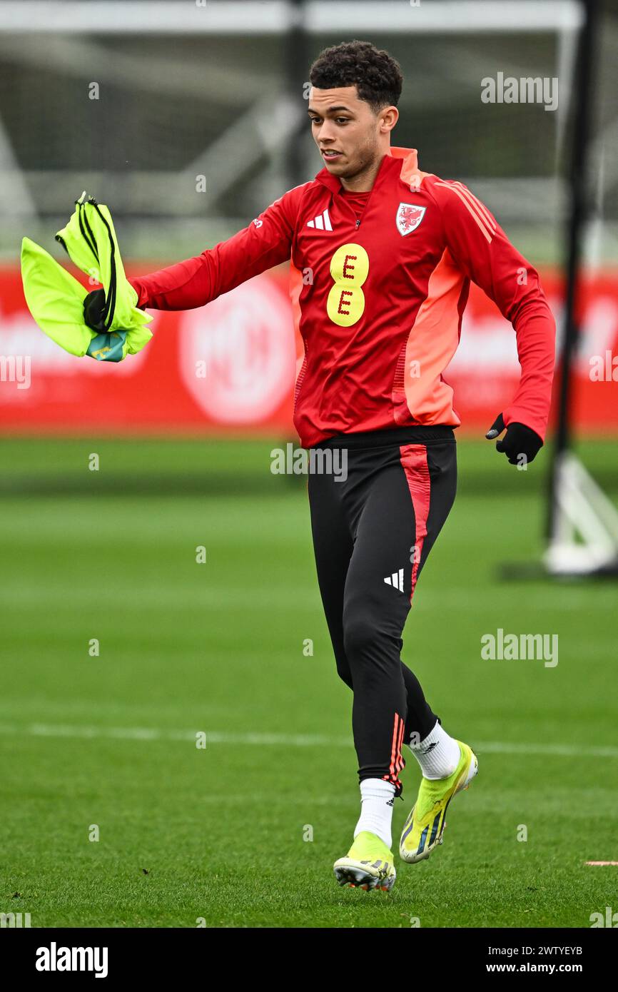 Brennan Johnson aus Wales während der offenen Schulung in Wales im Vale Resort Training Complex, Hensol, Großbritannien, 20. März 2024 (Foto: Craig Thomas/News Images) Stockfoto