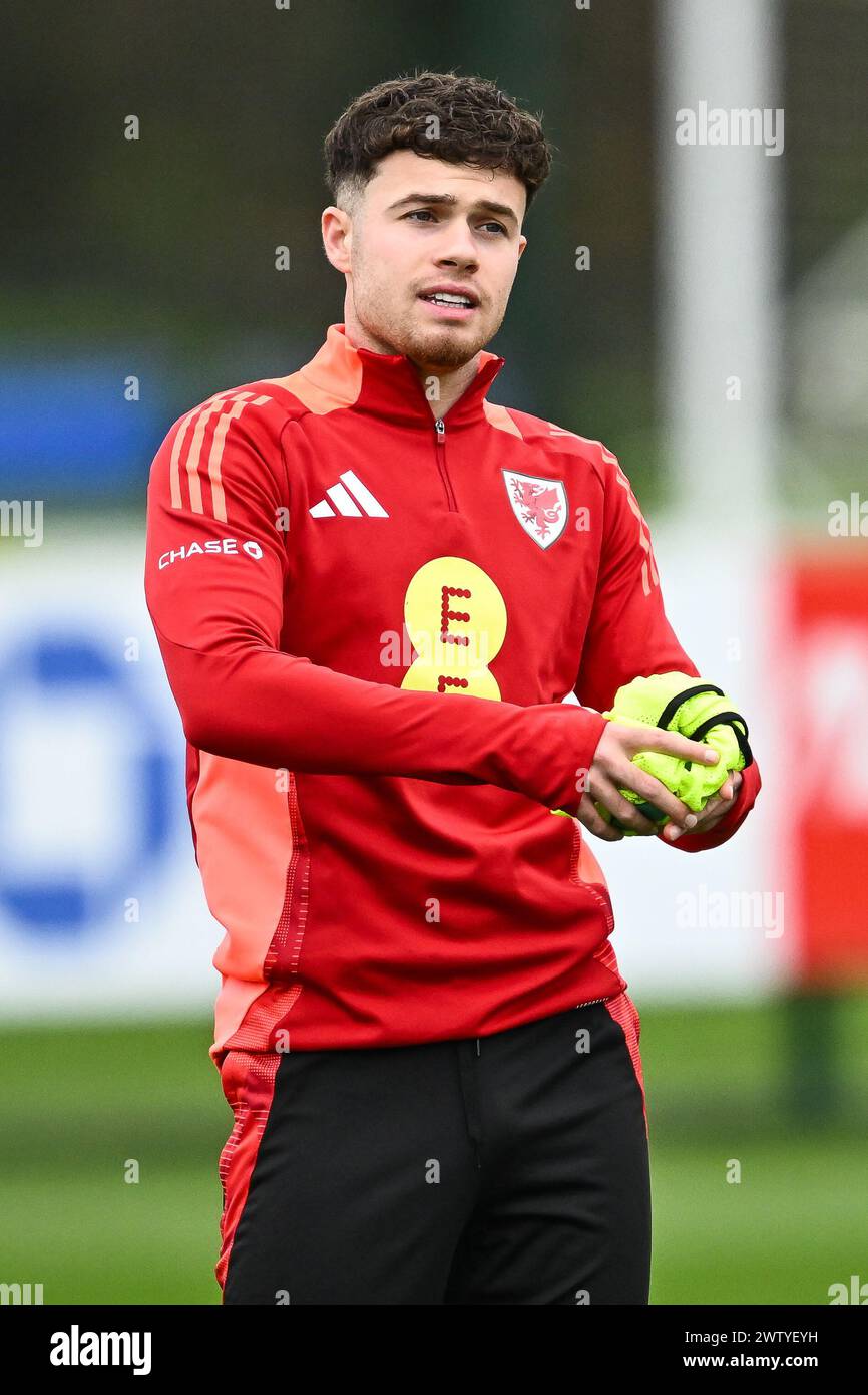 Neco Williams aus Wales während der offenen Schulung in Wales im Vale Resort Training Complex, Hensol, Großbritannien, 20. März 2024 (Foto: Craig Thomas/News Images) Stockfoto