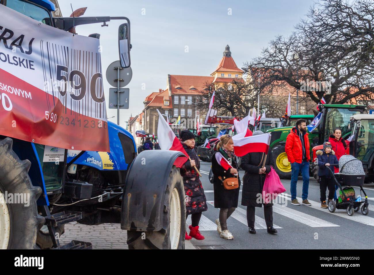 Bauernprotest. Kattowitz, Schlesien, Polen, 20. März 2024. Polnische Bauern blockieren die Straßen in der Nähe des Provinzbüros. Stockfoto