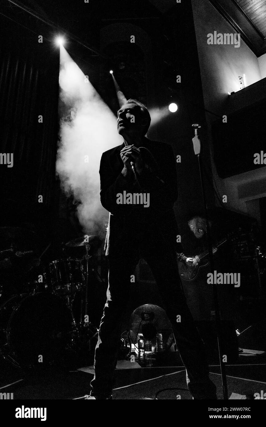 Jim Reid von The Jesus and MaryChain trat 2024 in Glasgow auf Stockfoto