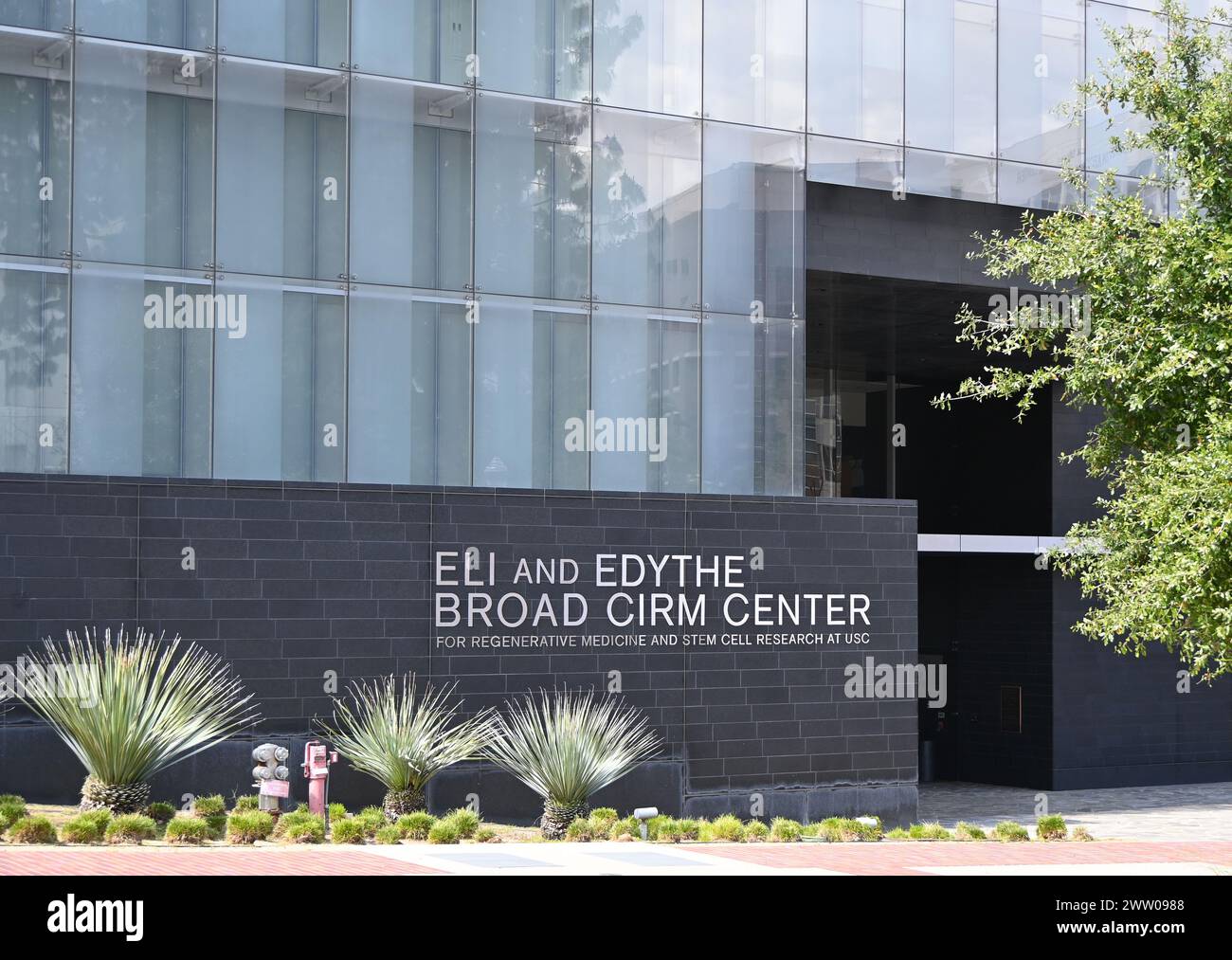 LOS ANGELES, KALIFORNIEN - 19. März 2024: Eli and Edythe Broad Center for Regenerative Medicine, am USC. Stockfoto