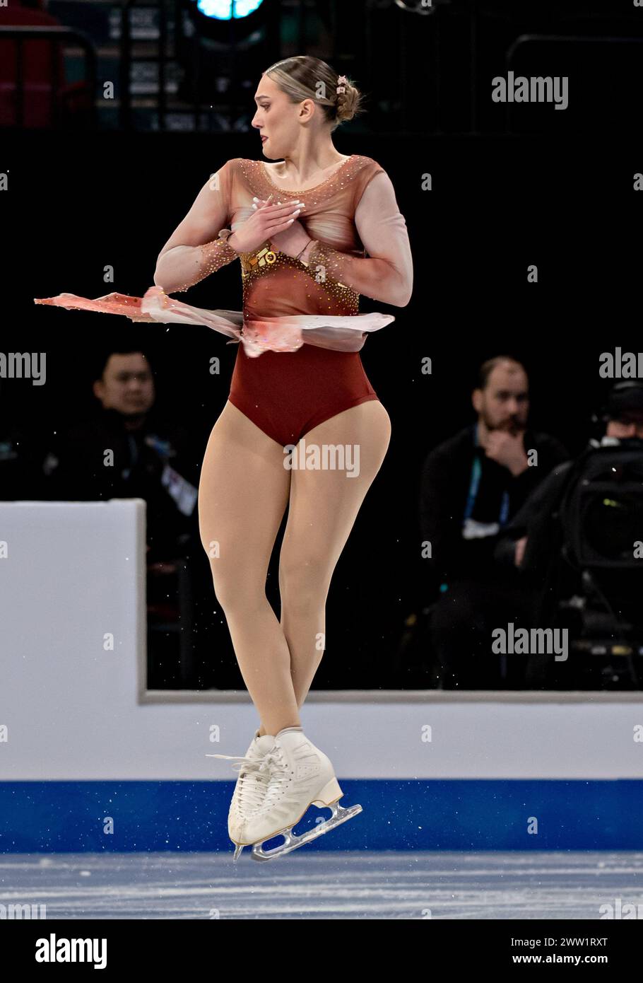 Montreal, Kanada. März 2024. Vanesa Selmekova aus der Slowakei tritt am 20. März 2024 im Bell Centre in Montreal, Kanada, an der Internationalen Eiskunstlauf-Weltmeisterschaft der International Skating Union (ISU) Teil. Quelle: Andrew Soong/Xinhua/Alamy Live News Stockfoto