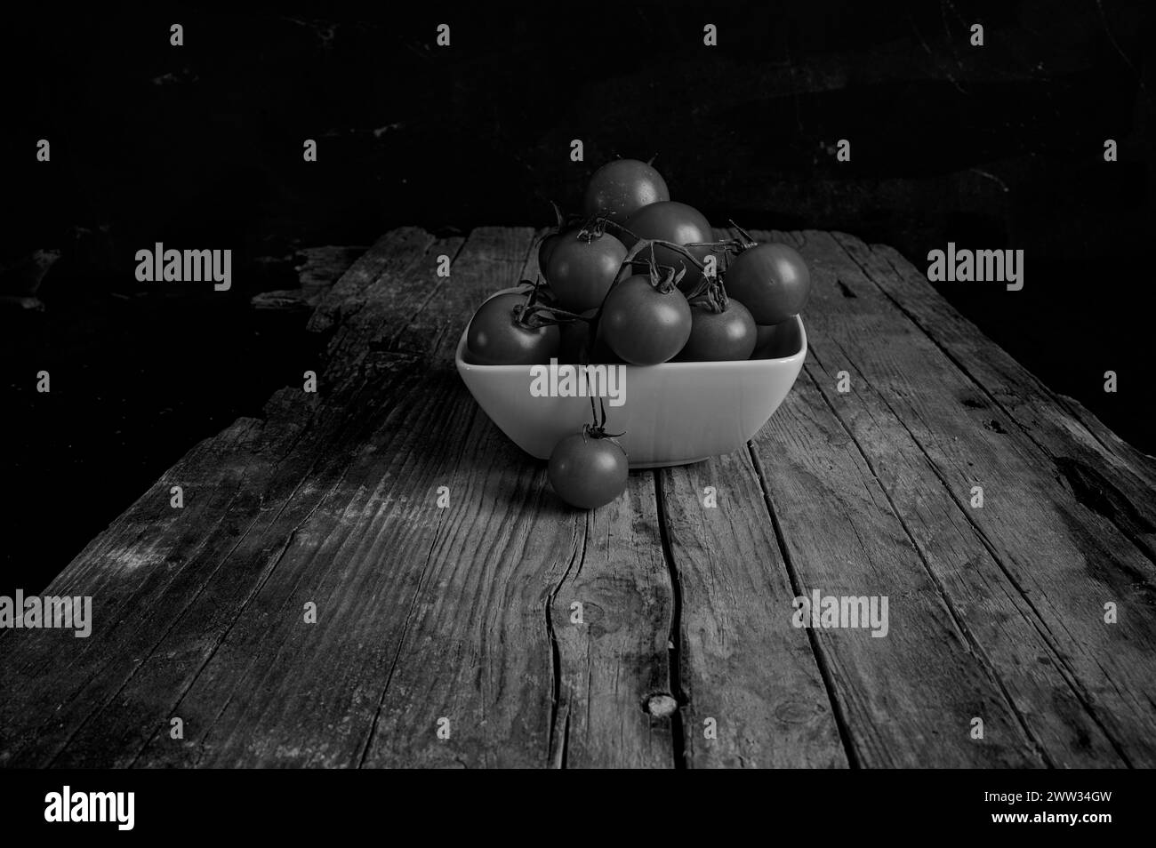 Tomaten illustration Schwarzweiß-Stockfotos und -bilder - Alamy