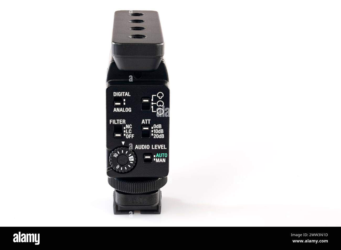 Richtmikrofon für Kameras und Camcorder Sony ECM-B10 isoliert auf weiß. Foto am 19. März 2024 in Spanien. Stockfoto