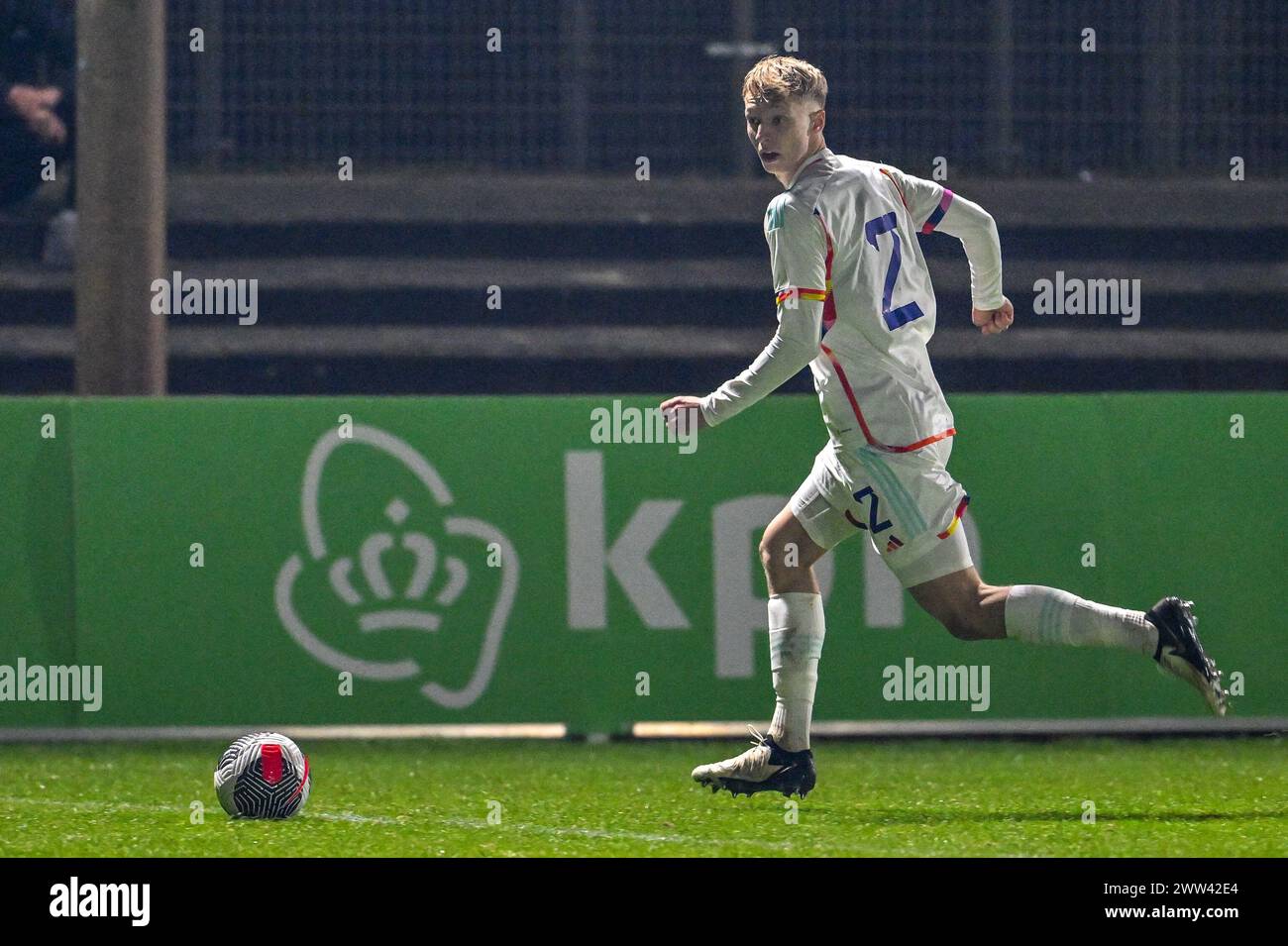 Kobe Corbanie (2) aus Belgien, dargestellt während eines Fußballspiels zwischen den U19-Nationalmannschaften Frankreichs und Belgiens am 1. Spieltag in der Gruppe 2 der UEFA-U19-Elite-Runde am Donnerstag, den 20. März 2024 in Assen , Niederlande . FOTO SPORTPIX | David Catry Stockfoto