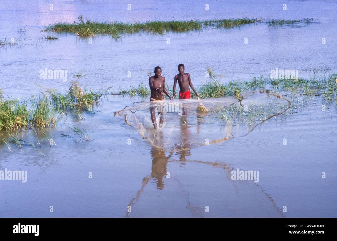 Niger, Fischer im Tabalac-See Stockfoto