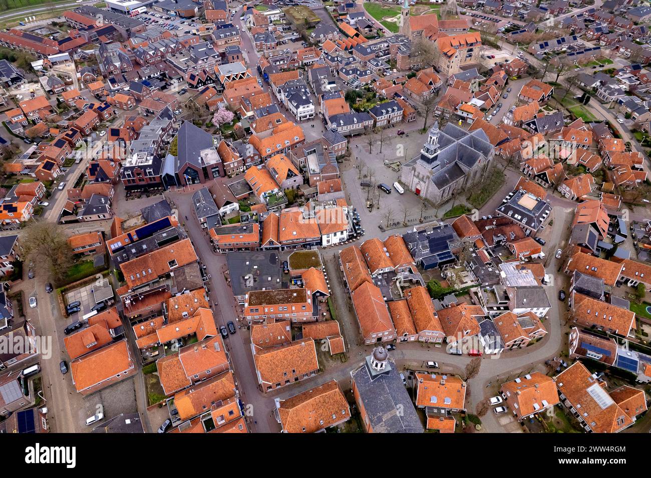 Künstlerische niederländische Stadt Ootmarsum von oben gesehen. Antenne Stockfoto