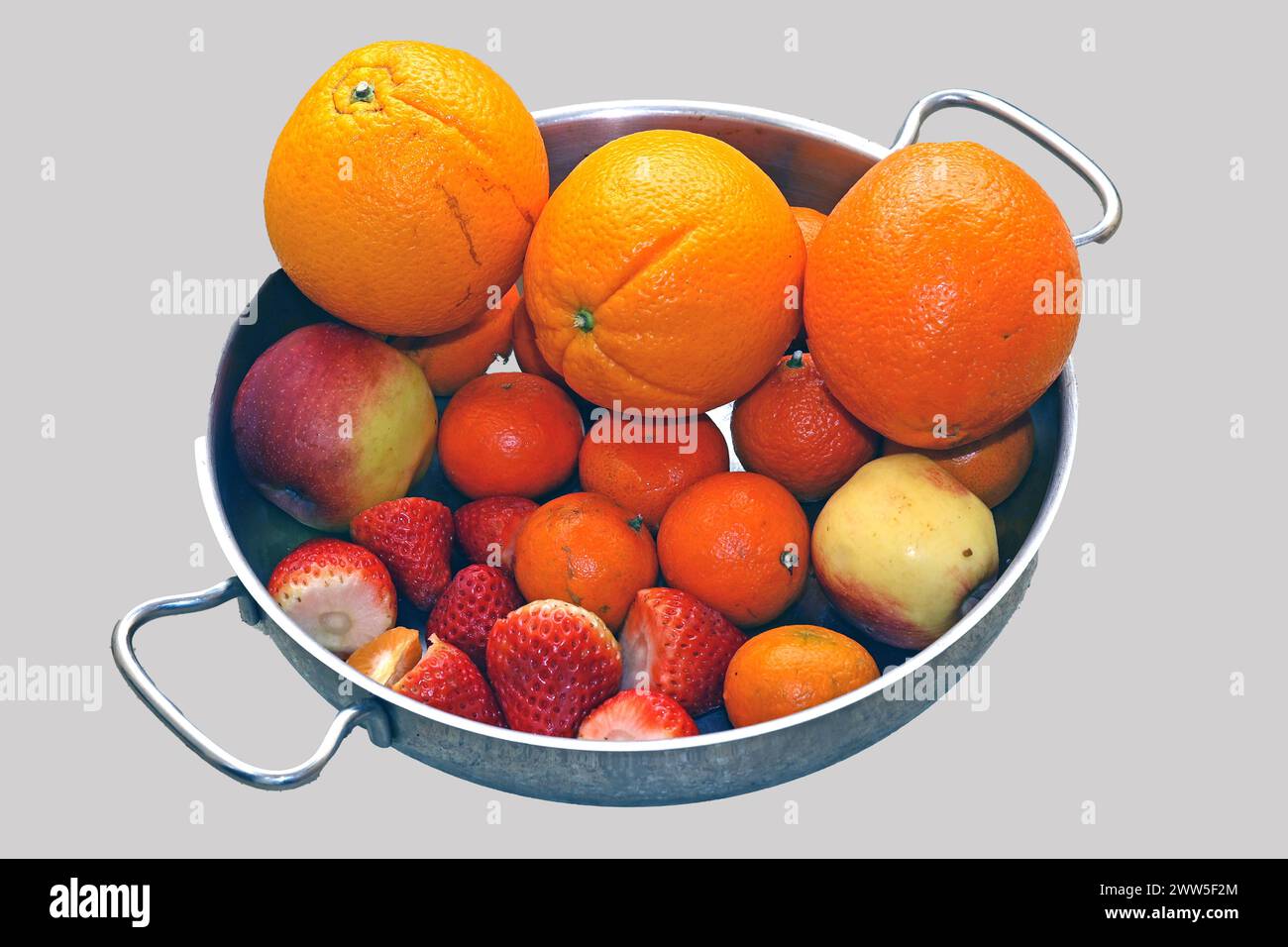Obst als gesundes Nahrungsmittel eine Schale mit Obst zum sofortigen, vitaminreichen Zugriff *** Obst als gesunde Nahrung Eine Schüssel Obst für sofortigen, vitaminreichen Zugang Stockfoto