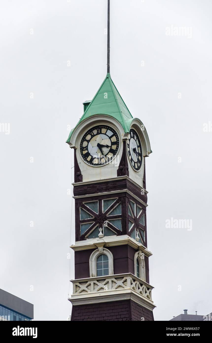 Toronto, Kanada, der Uhrenturm an der 484 Yonge Street, ehemals der Turm der Feuerwache Nr. 3 Stockfoto