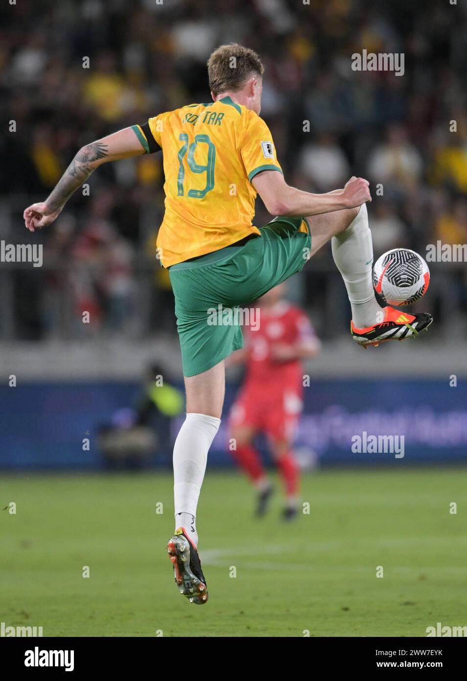 Die australische Fußballmannschaft Harry Souttar ist während des Spiels der zweiten Qualifikationsrunde der FIFA-Weltmeisterschaft 2026 zwischen Australien und dem Libanon im CommBank Stadium in Aktion. Endpunktzahl: Australien 2:0 Libanon. (Foto: Luis Veniegra / SOPA Images/SIPA USA) Stockfoto