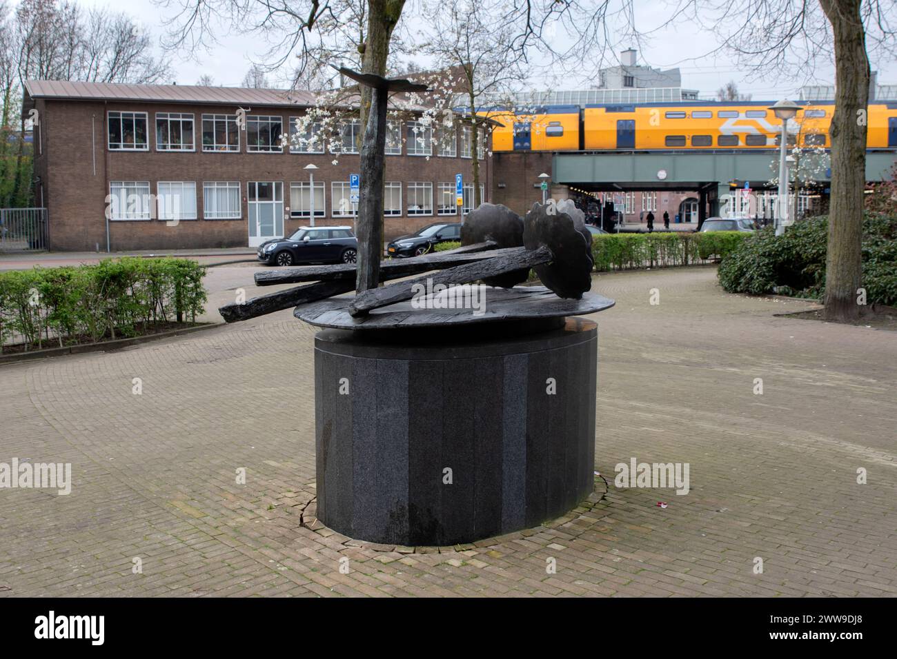 Statue Der Blumen Aus Karel Appel In Amsterdam, Niederlande 20-3-2024 Stockfoto