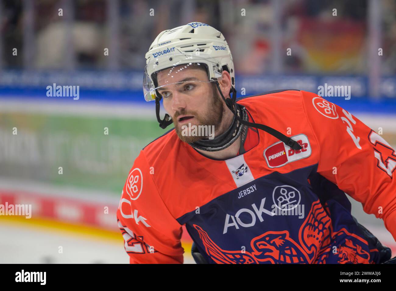 Kris Bennett (Adler Mannheim, 21), Freisteller, Playoffs, Viertelfinale Spiel 3, Eisbaeren Berlin vs Adler Mannheim, DEL, Eishockey, Uber Arena, 22 Stockfoto