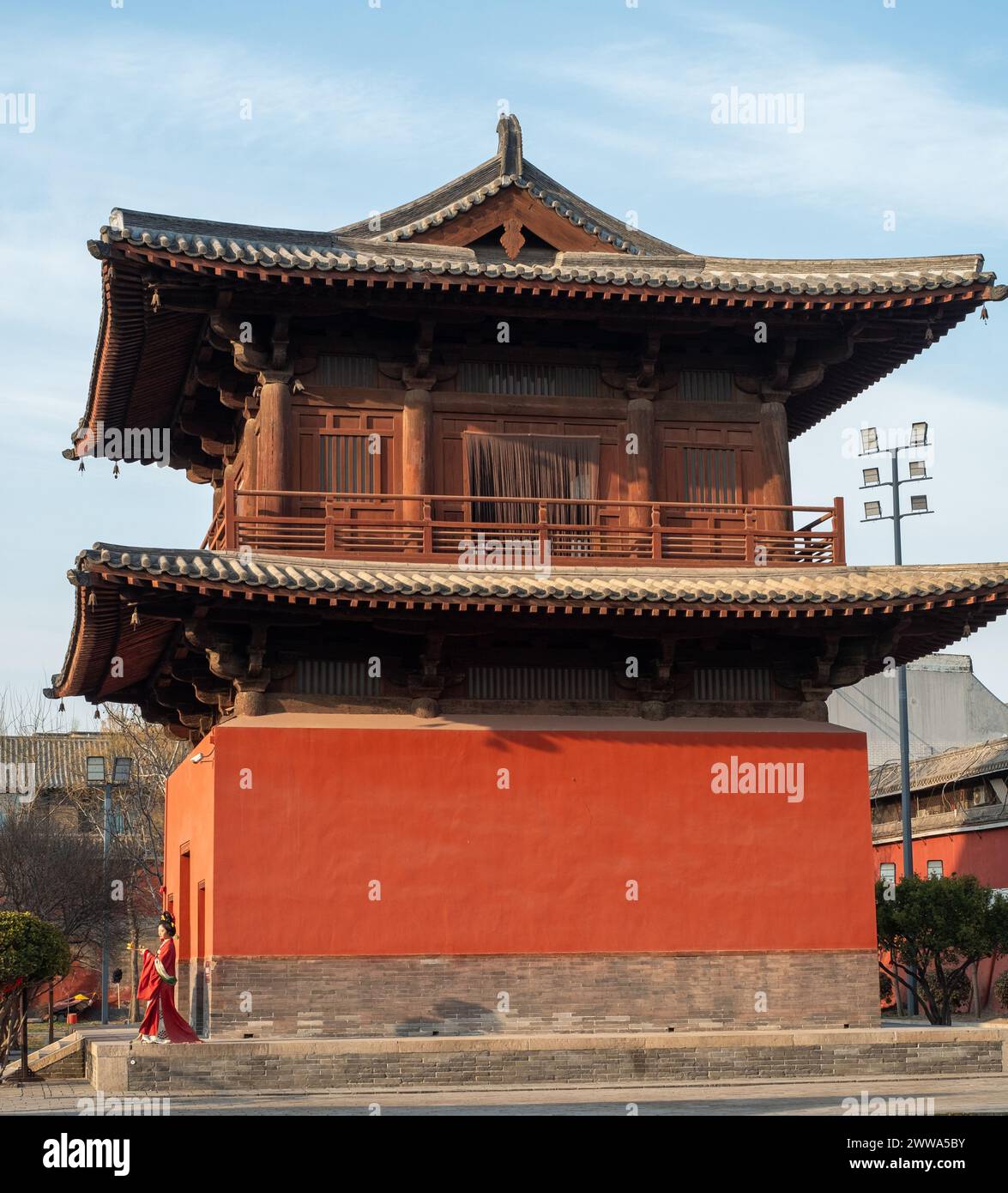 Der Glockenturm im Kaiyuan Tempel in Zhengding, Provinz Hebei, China. Stockfoto