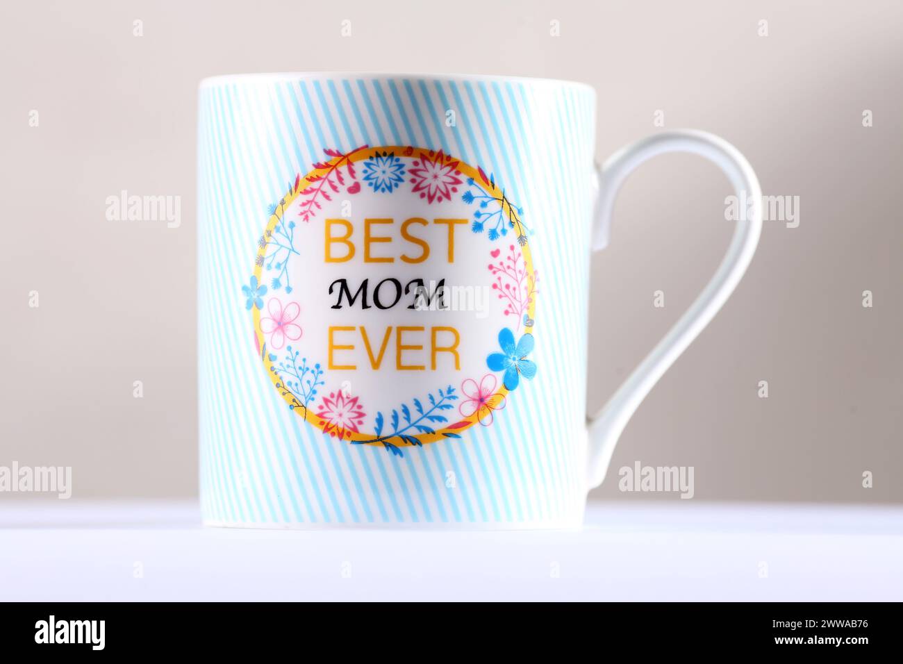Becher Keramik Porzellan Beste Mutter aller Zeiten zum Muttertag Stockfoto