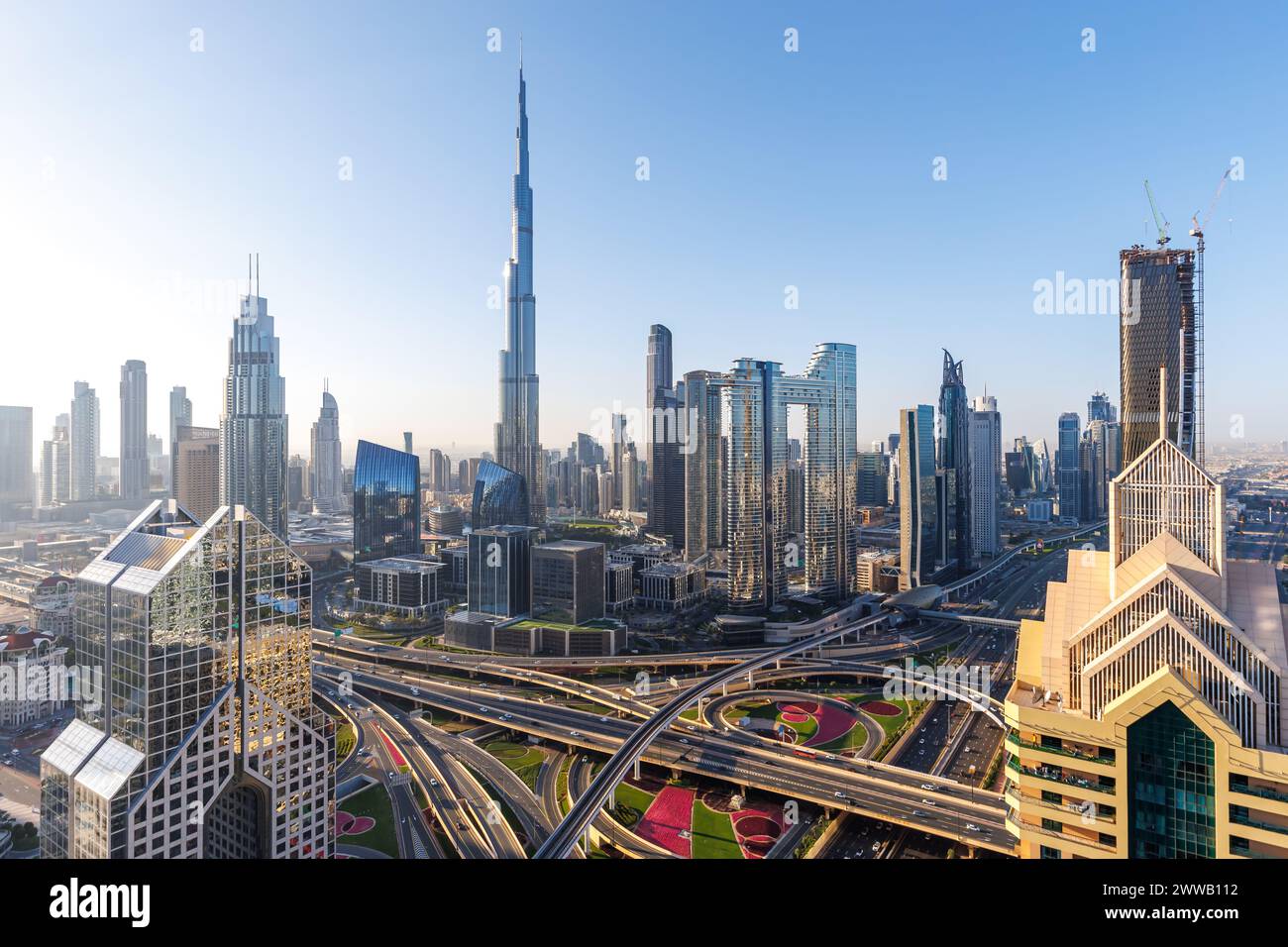 Dubai Burj Khalifa Skyline das höchste Gebäude der Welt mit Blick auf die moderne Architektur der Innenstadt Stockfoto