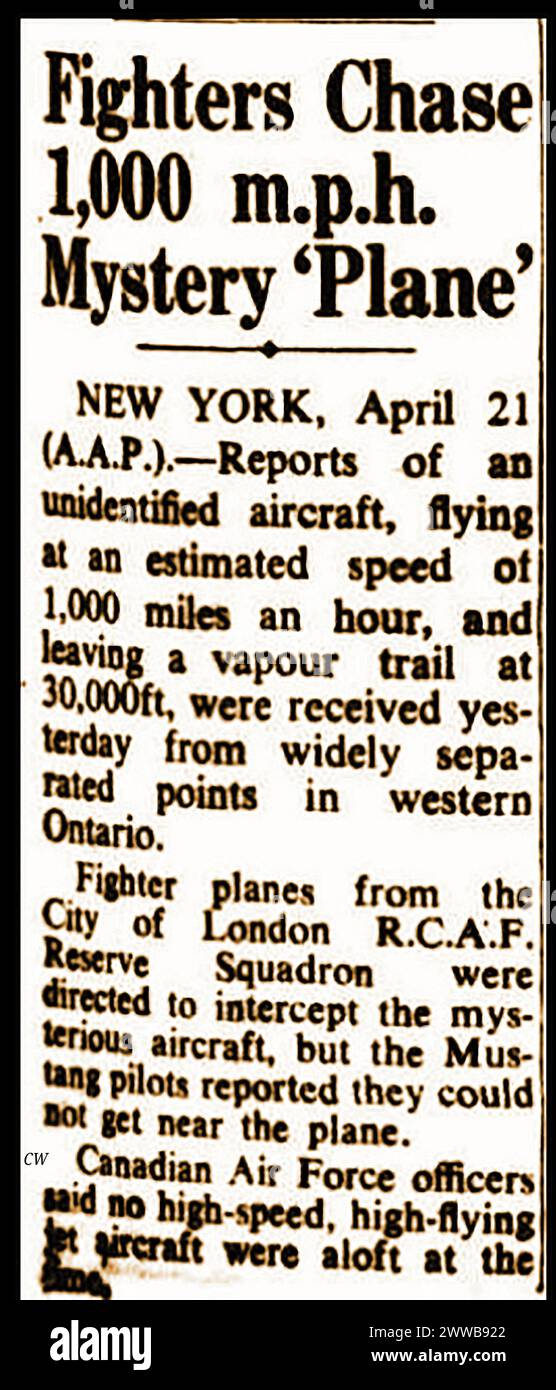 Sydney Morning Herald, Australien, 22. April 1952 - Kämpfer jagen 1000 km/h unbekanntes Flugobjekt in New York (R.C.A.F. Reserveschwader und kanadische Flugzeuge) Stockfoto