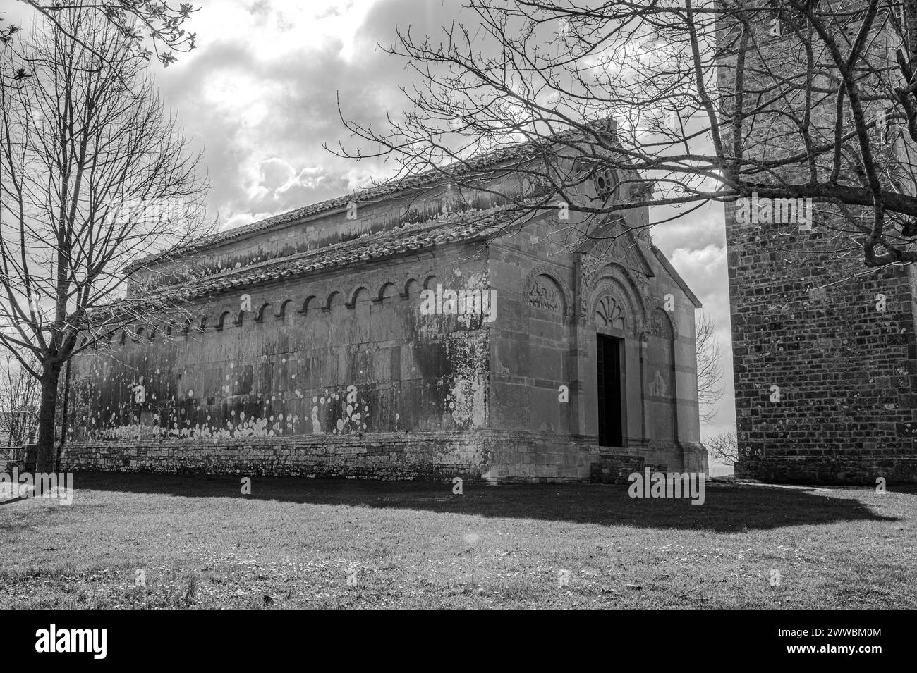 Es ist eine Abtei in der Gemeinde Matrice, Campobasso. Das Baudatum der Abtei ist nicht bekannt, aber sie wurde im August 1148 geweiht. Stockfoto